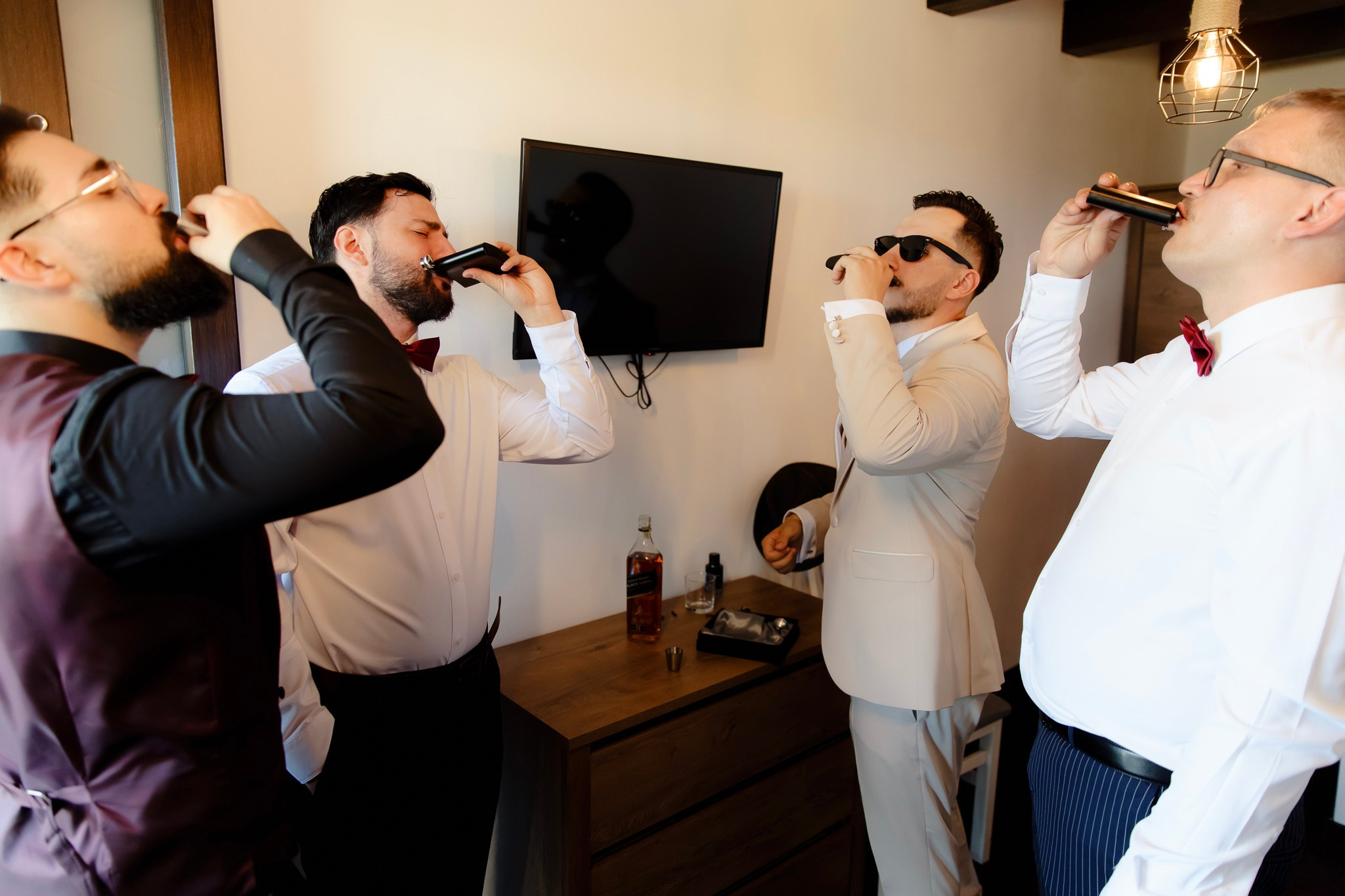 Ioana & Ionuț | Nuntă de poveste la Păstrăvăria Poiana din Mălini județul Suceava. Servicii foto-video profesionale, pentru momente de neuitat