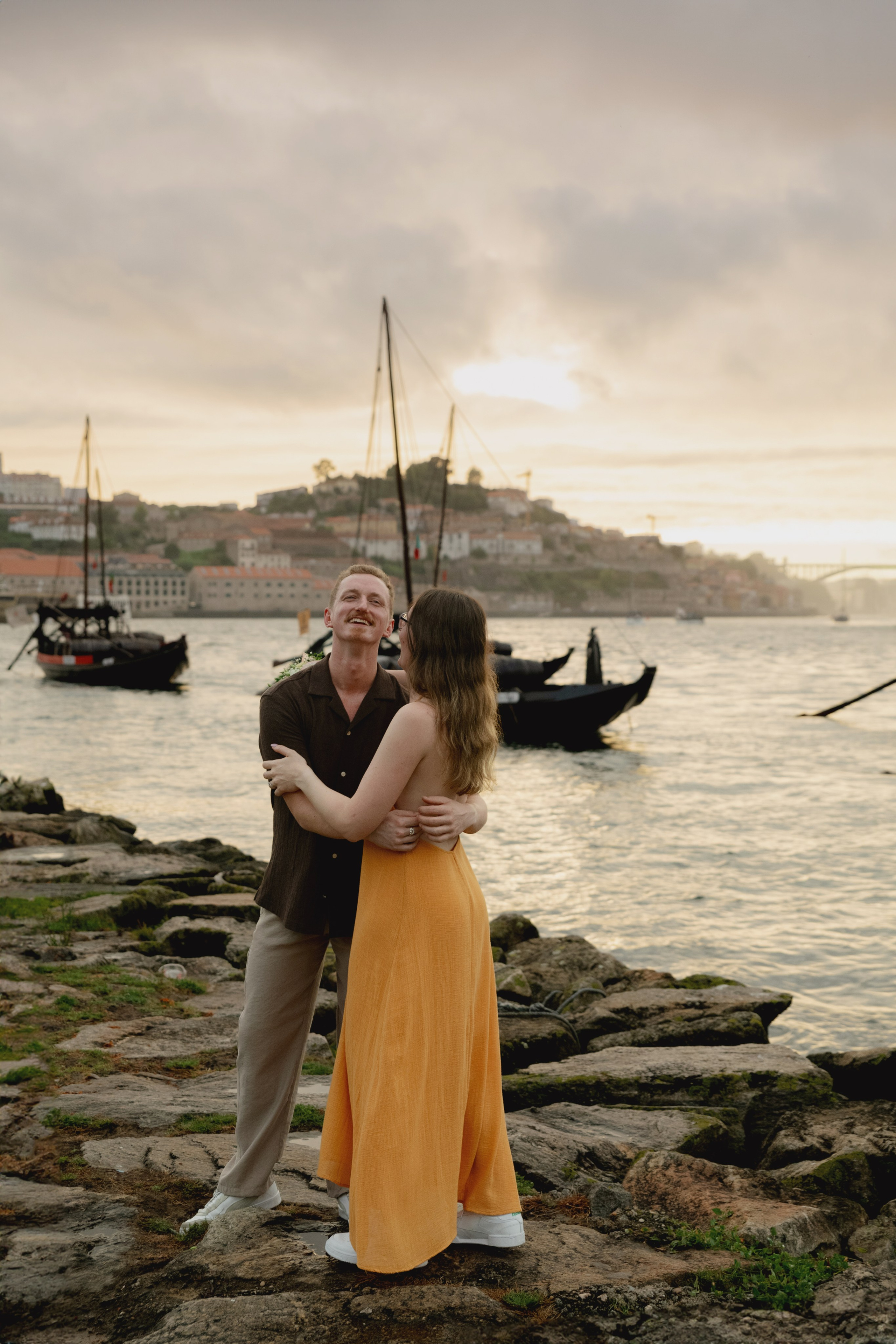 STEPHANIE and MICHAEL. Porto. Anastasiia Antoniuk portrait, family and couple photographer, Portugal