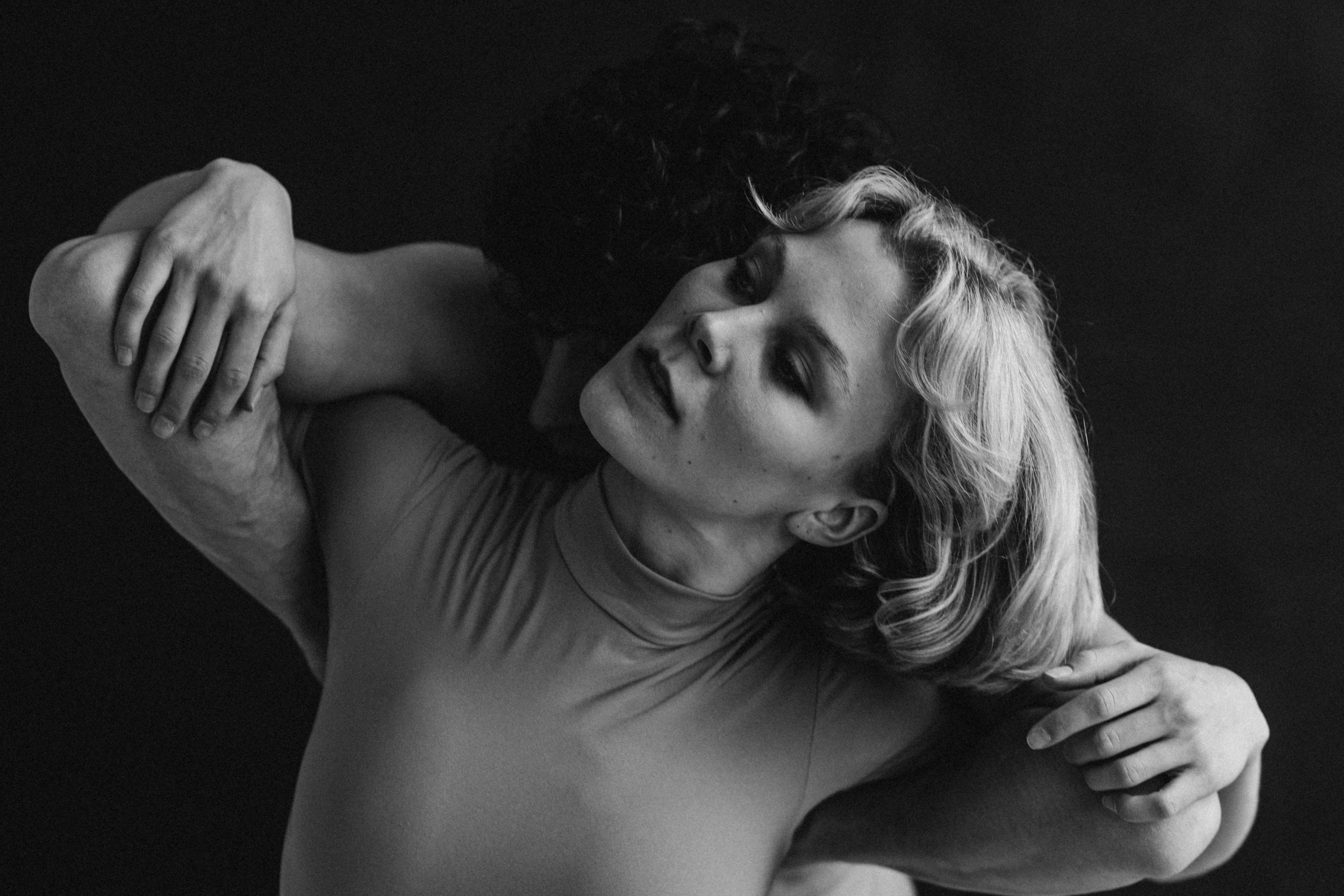 DANCERS. Victoria Olonen – Cinematic Portrait Artist | Helsinki & Europe