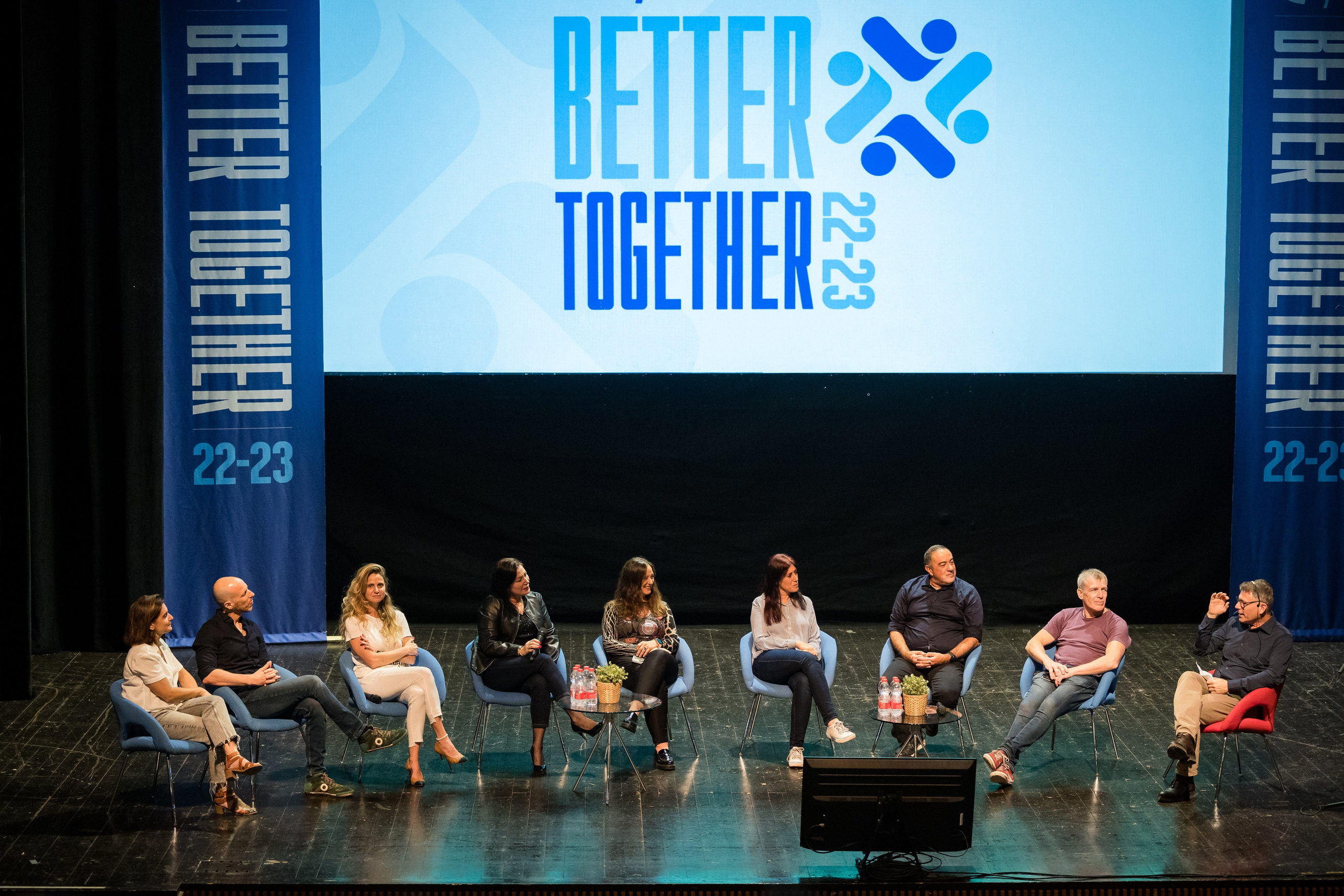 Pfizer. AMIR BUCHNIK PHOTOGRAPHER