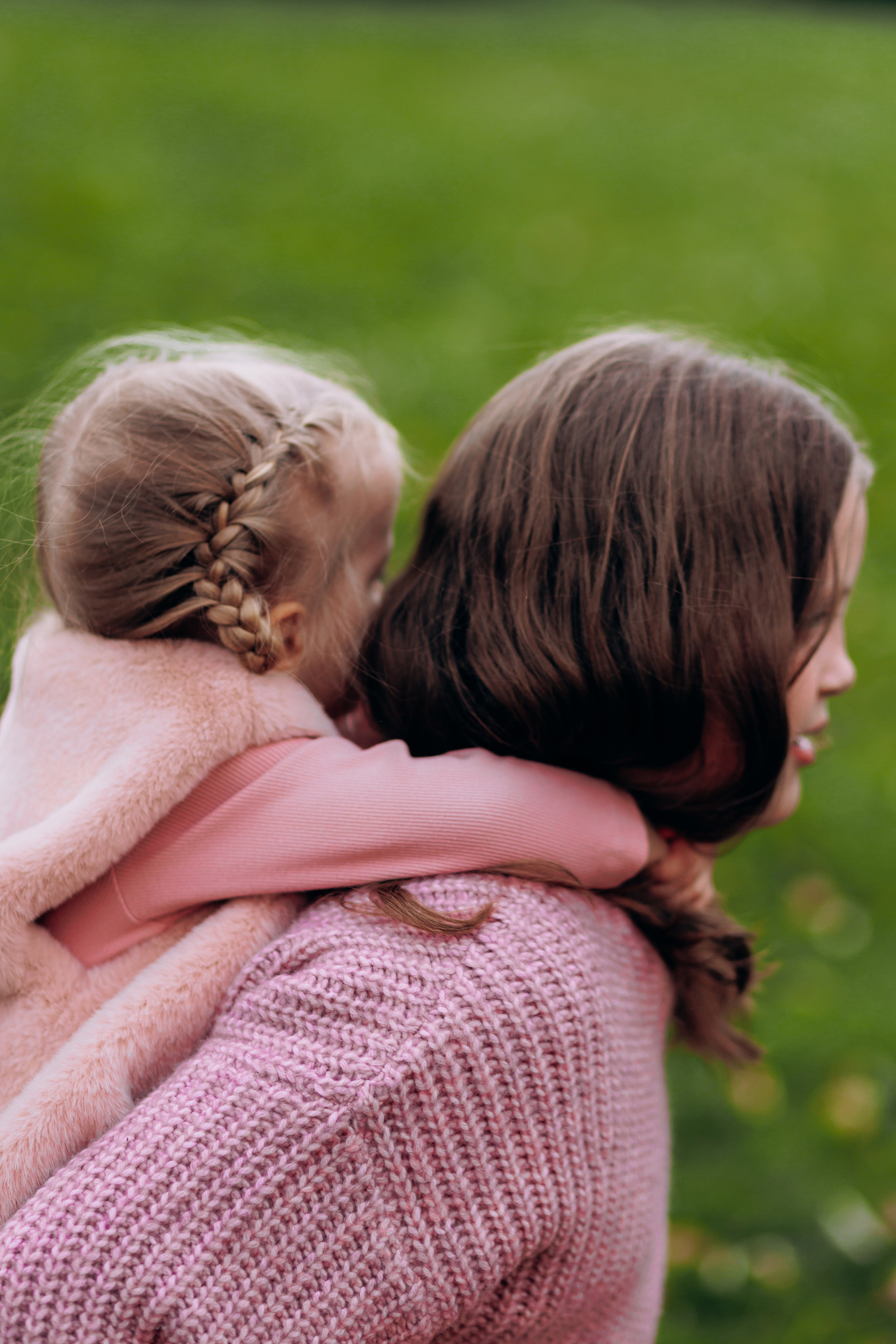 Tatiana, Alisa, Daria. Wedding and Family Photograph