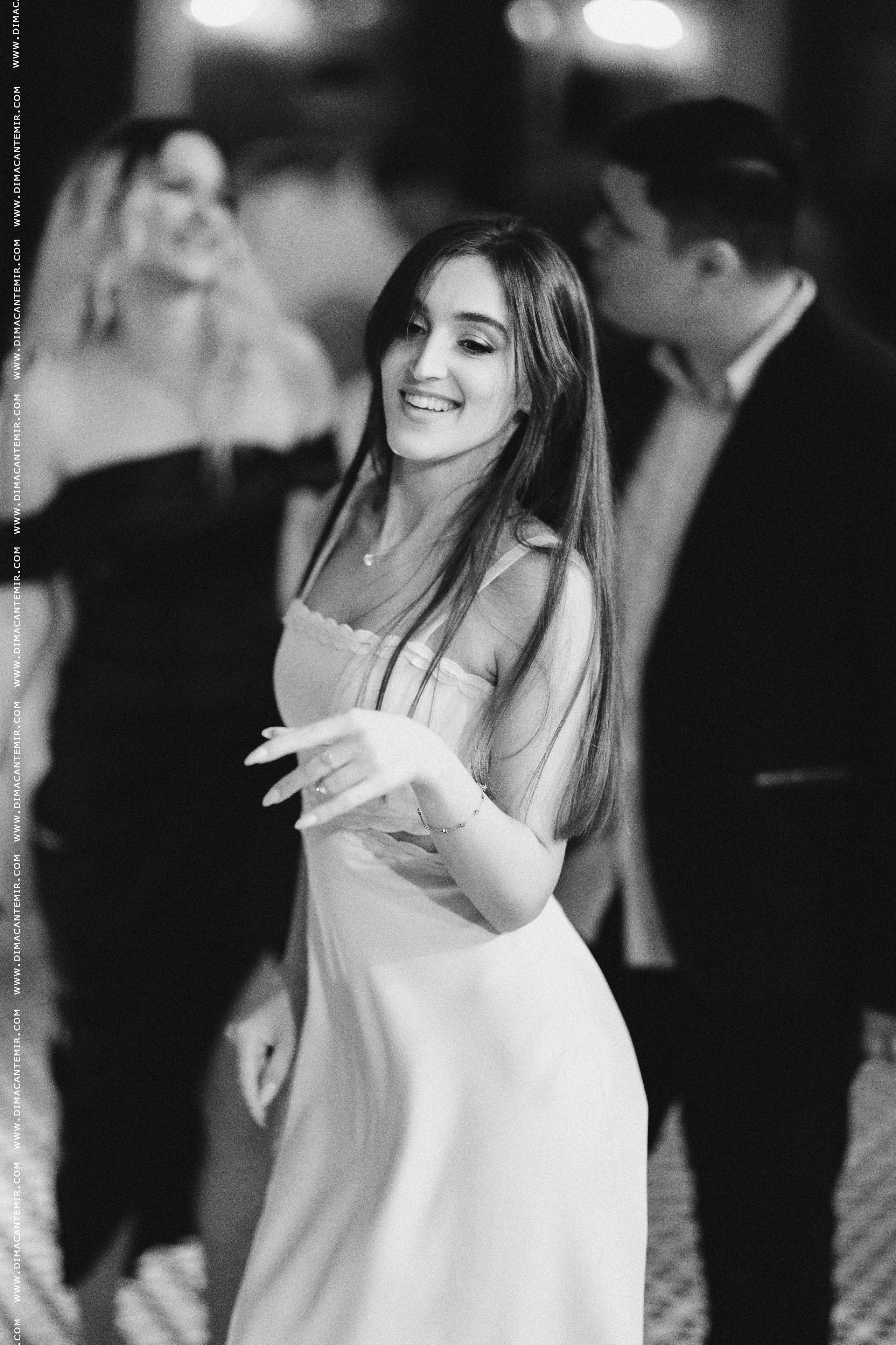 SANDU + DANIELA. Fotograf de nuntă în Chisinau, Moldova. Poze și Video Comerciale