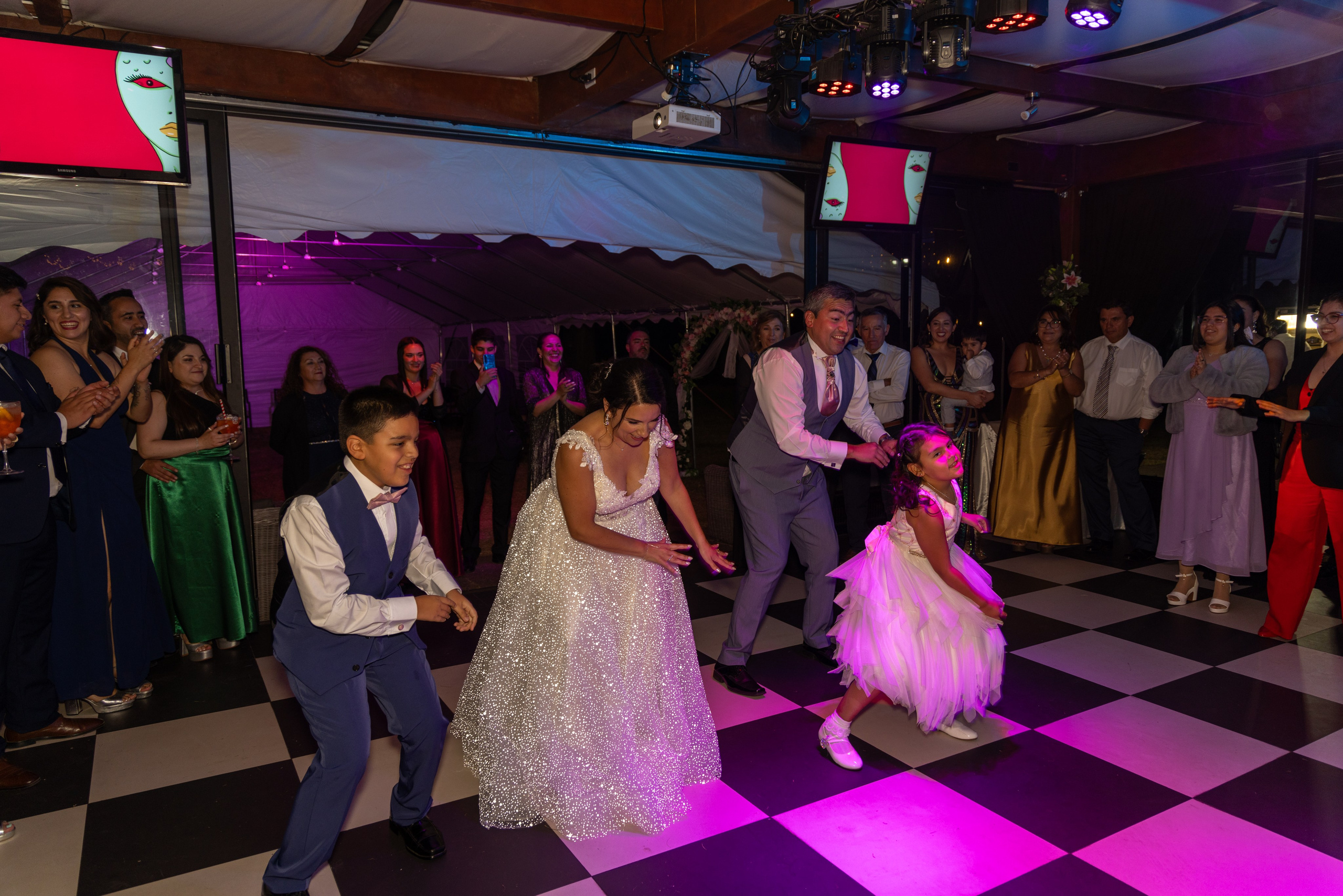 Katherin y Daniel. Dinka & Emilio - El arte de preservar lo que no se repite