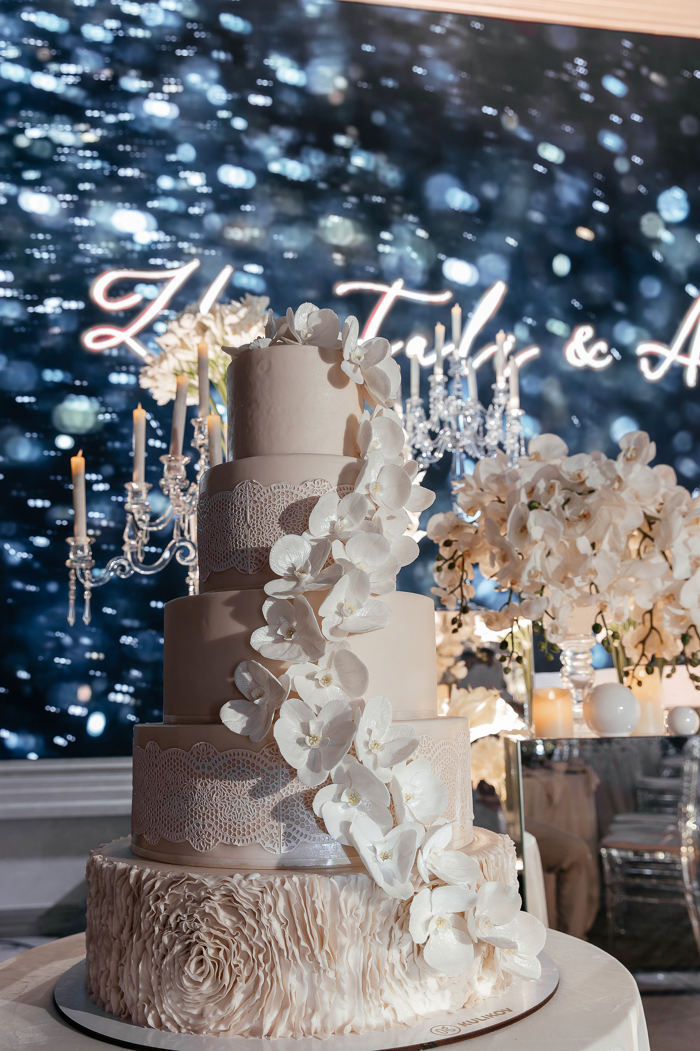 Свадебный фотограф. Свадебный и семейный фотограф в Бишкеке Давлетбаев Талгат