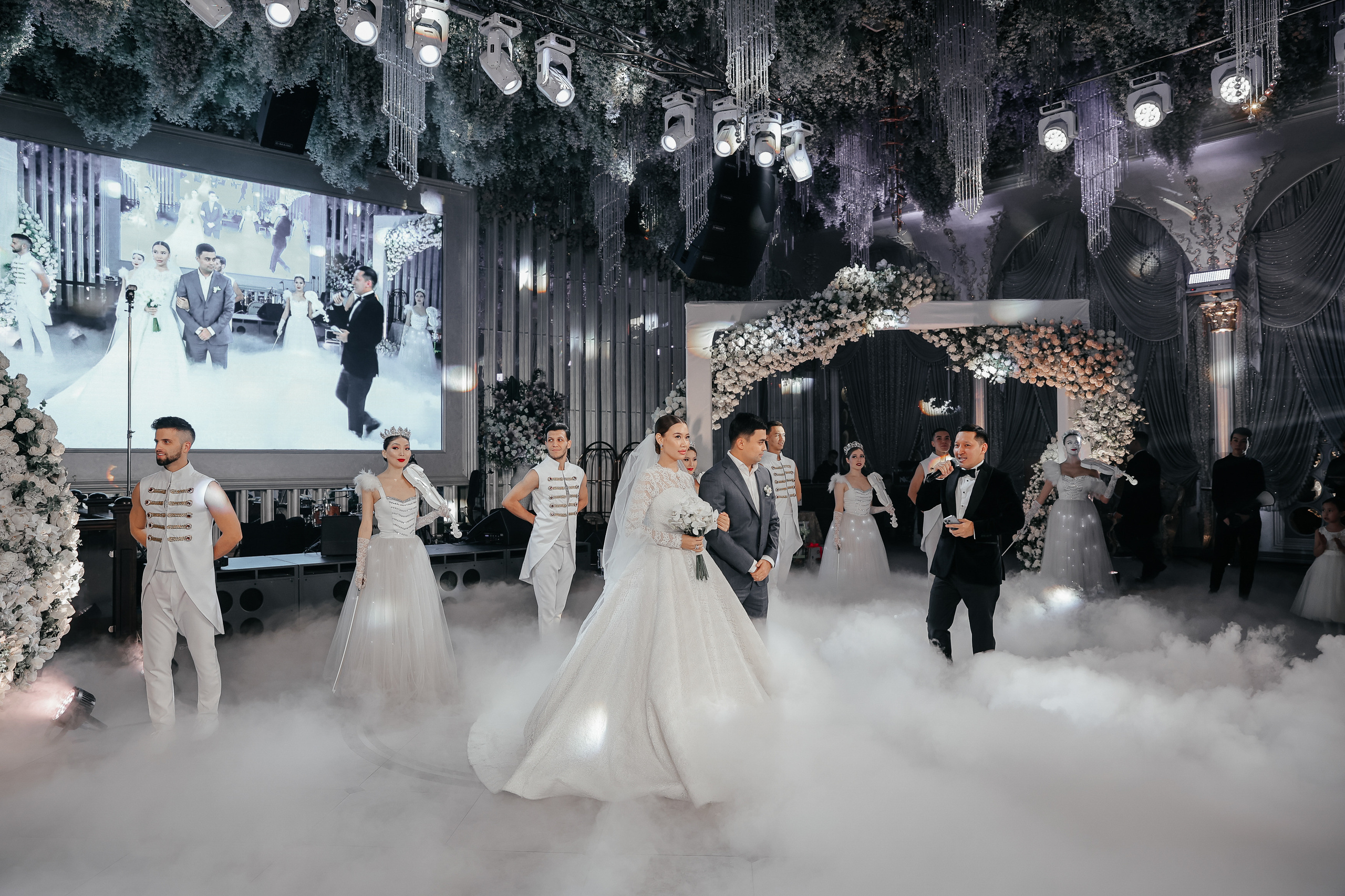 Свадебный фотограф. Свадебный и семейный фотограф в Бишкеке Давлетбаев Талгат