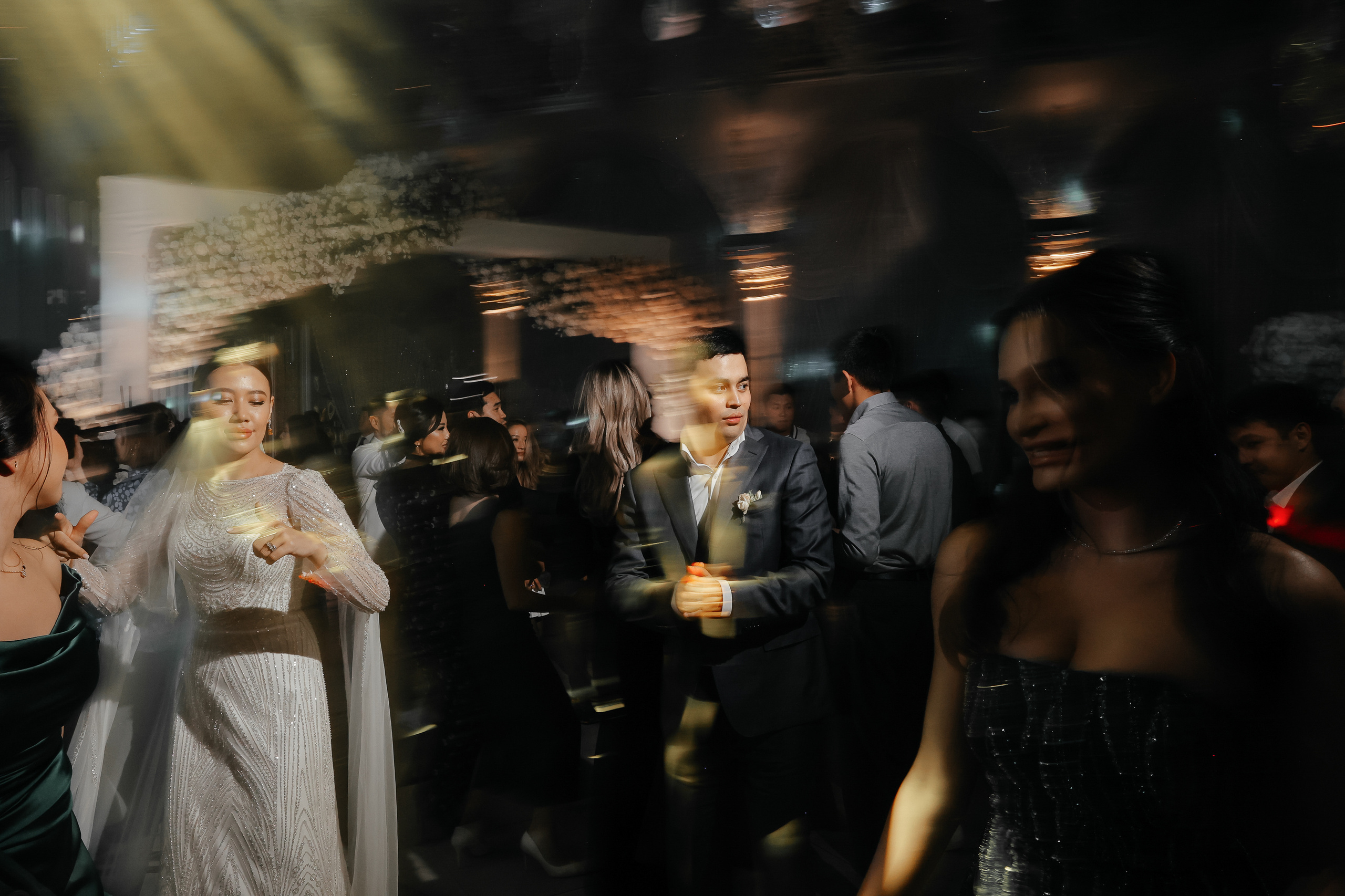 Свадебный фотограф. Свадебный и семейный фотограф в Бишкеке Давлетбаев Талгат