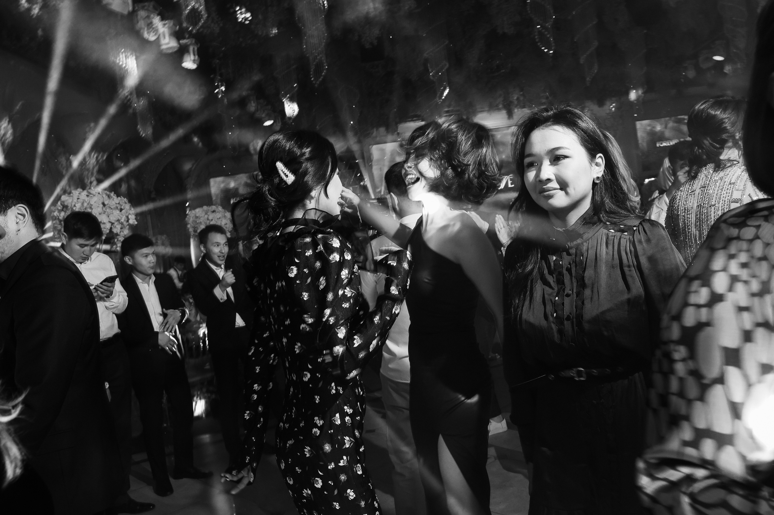 Свадебный фотограф. Свадебный и семейный фотограф в Бишкеке Давлетбаев Талгат