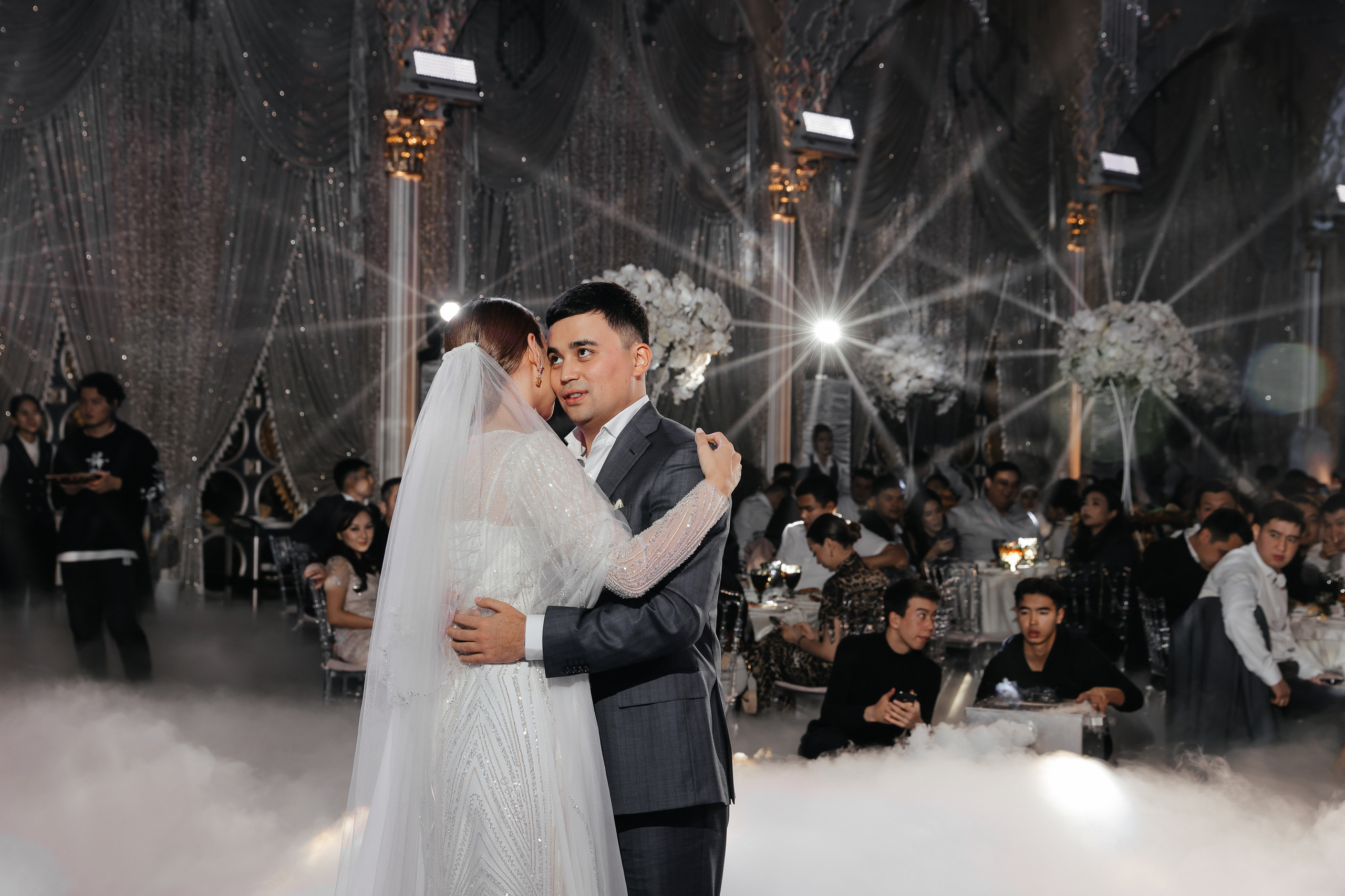 Свадебный фотограф. Свадебный и семейный фотограф в Бишкеке Давлетбаев Талгат