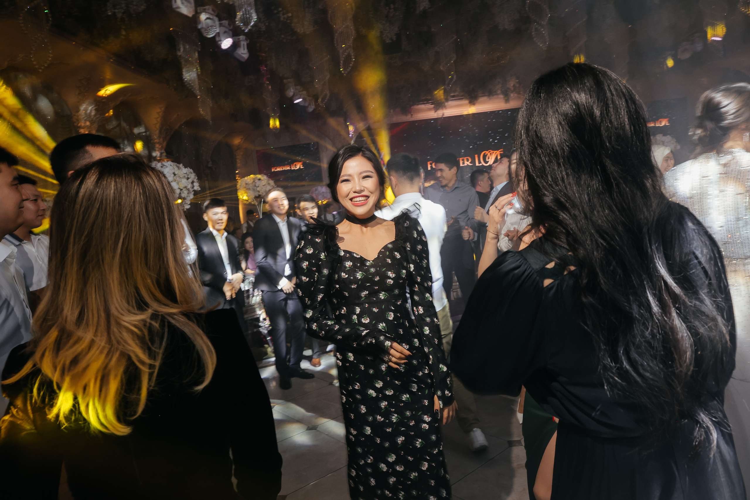 Свадебный фотограф. Свадебный и семейный фотограф в Бишкеке Давлетбаев Талгат