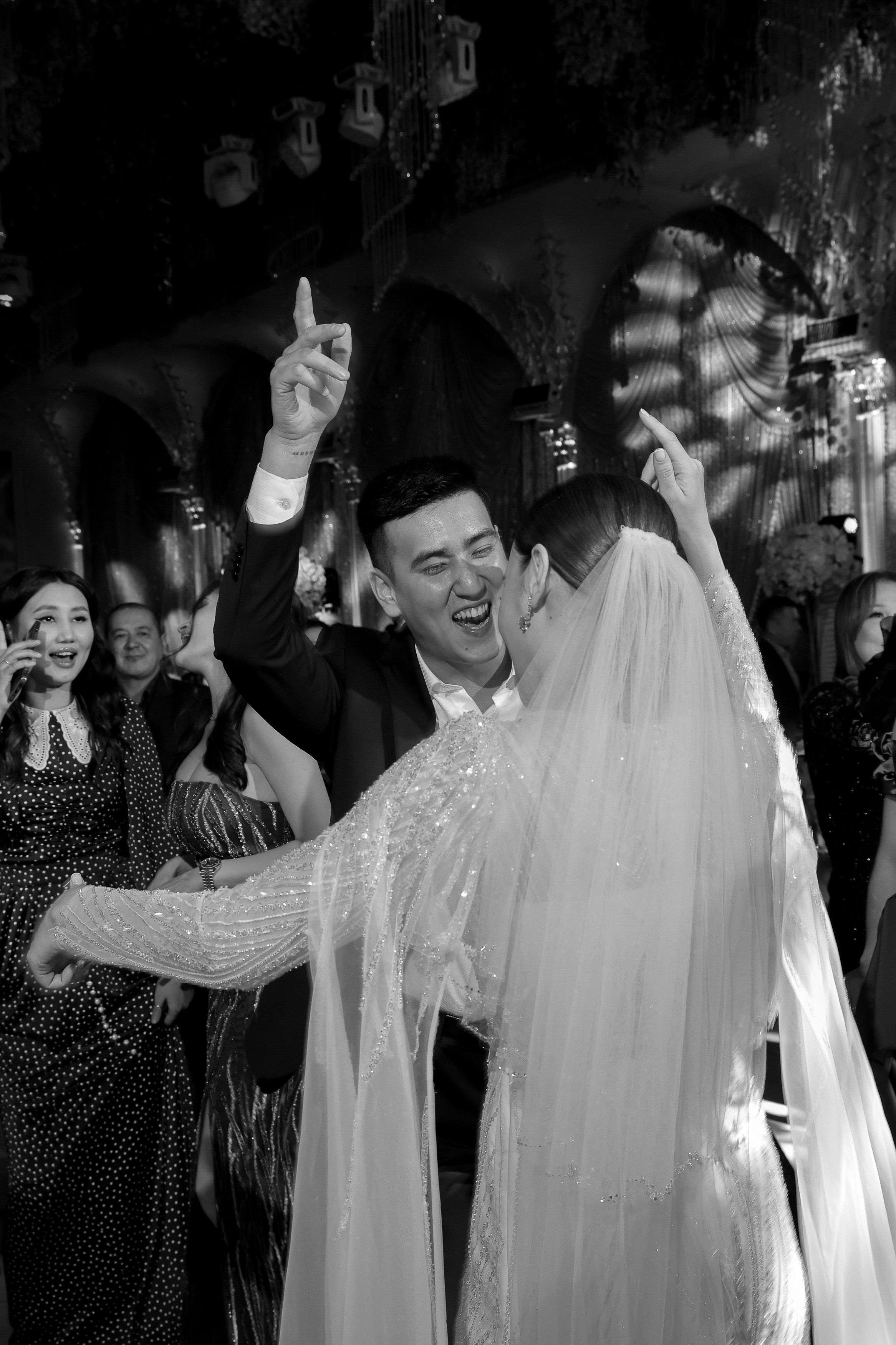 Свадебный фотограф. Свадебный и семейный фотограф в Бишкеке Давлетбаев Талгат