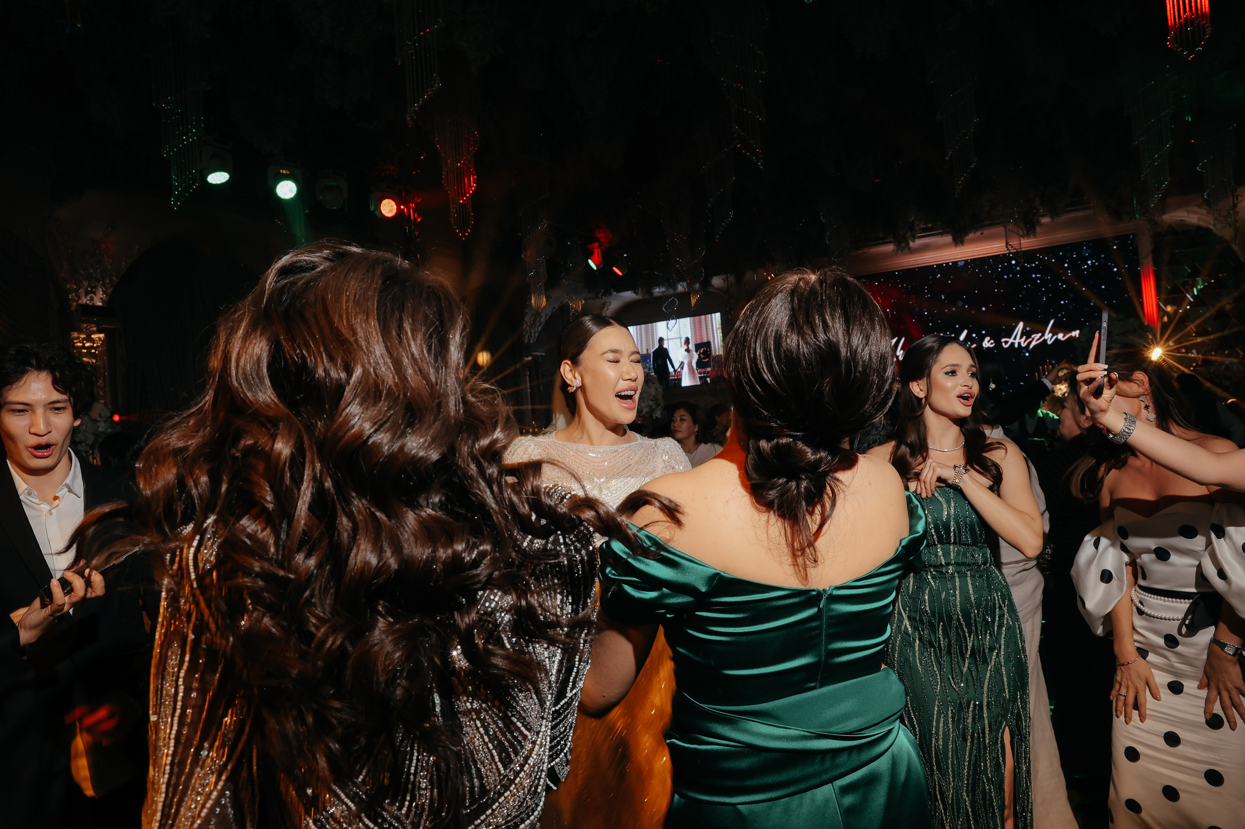 Свадебный фотограф. Свадебный и семейный фотограф в Бишкеке Давлетбаев Талгат