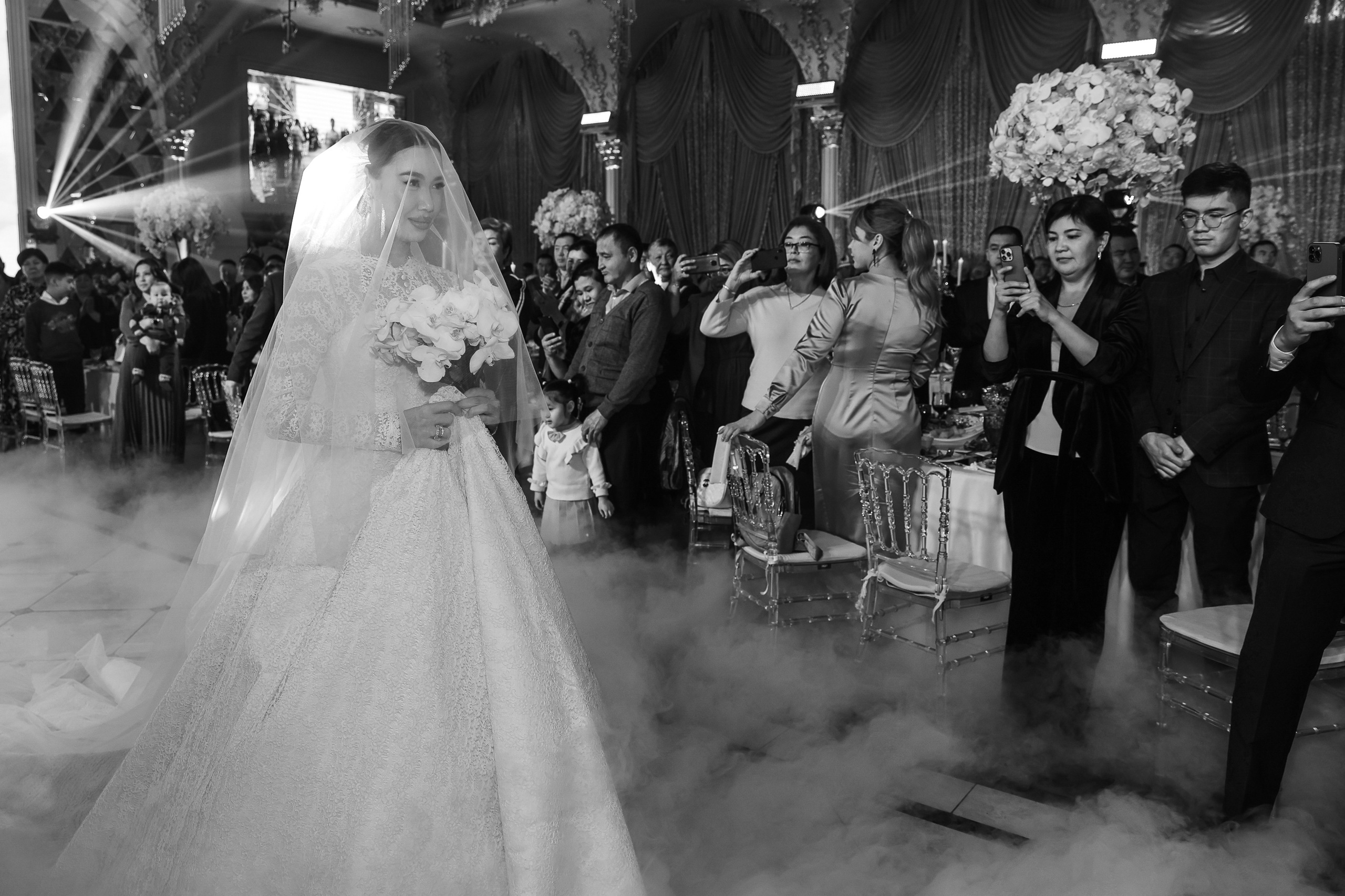 Свадебный фотограф. Свадебный и семейный фотограф в Бишкеке Давлетбаев Талгат