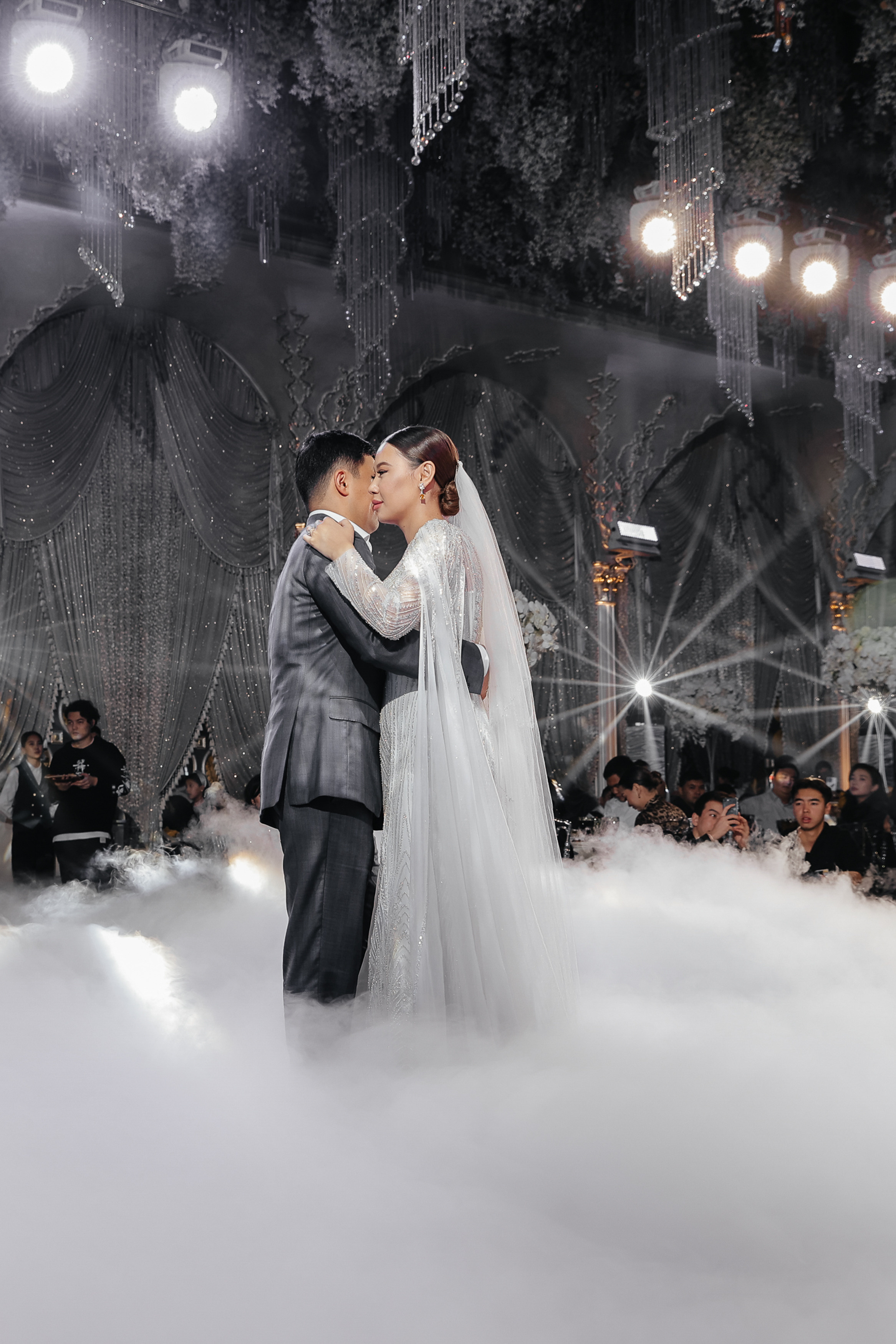 Свадебный фотограф. Свадебный и семейный фотограф в Бишкеке Давлетбаев Талгат