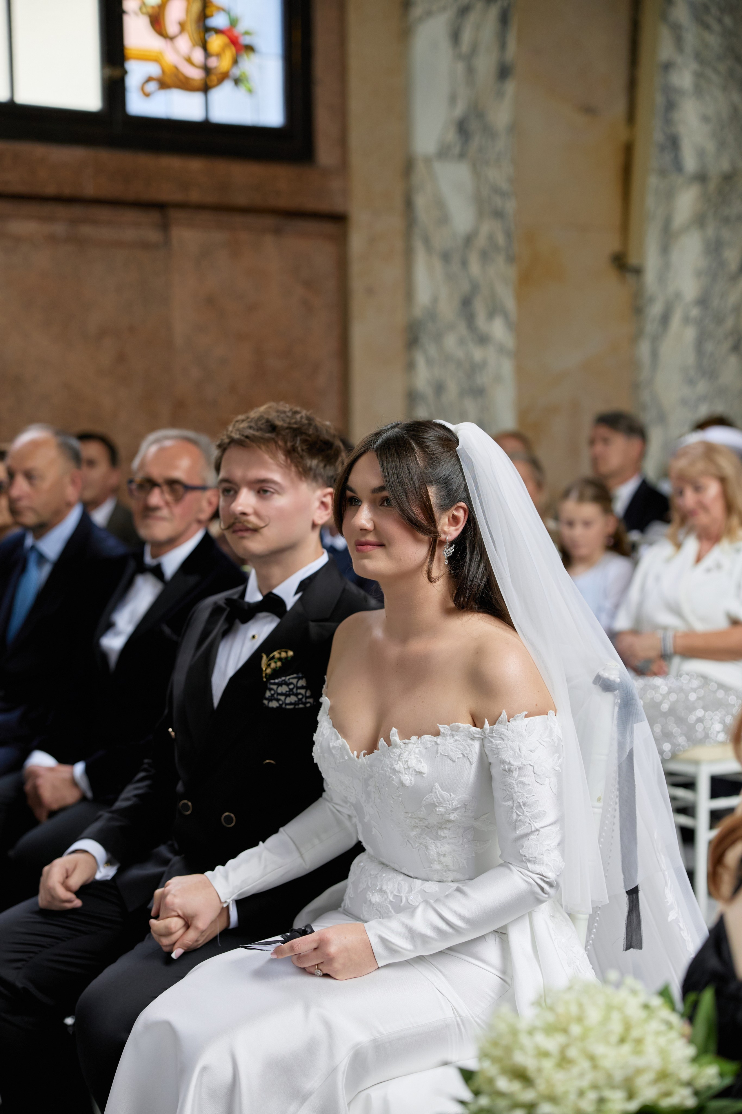 Wiktoria & Kacper. Pałac Goetz. Fotograf ślubny i rodzinny w Krakowie Yana Klymova