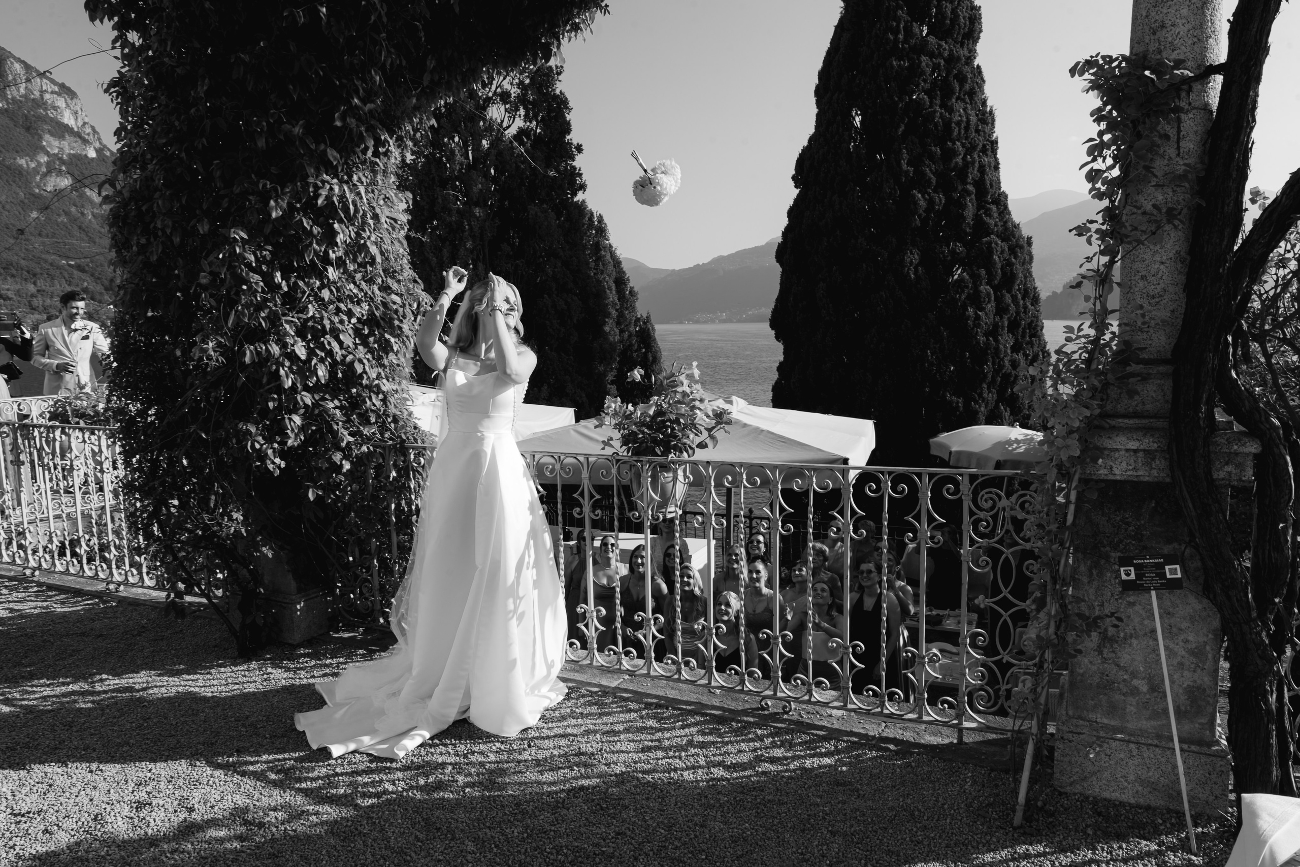 SIMONA AND SERDJIO_VILLA CIPRESSI_LAKE COMO. PHOTOGRAPHER IN ITALY