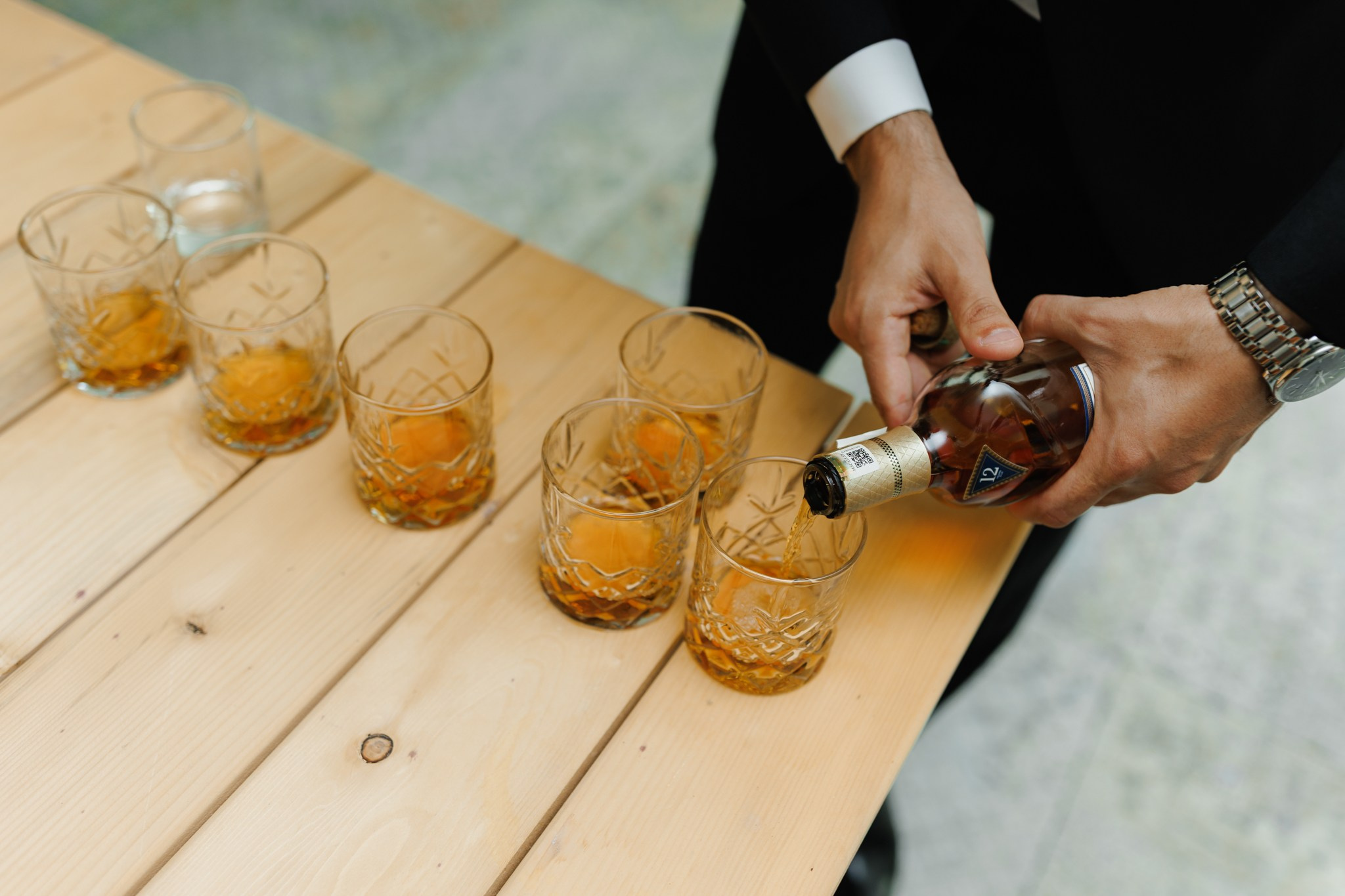 Mihaela si Nicolae - Nunta in locatie in aer liber la Nouvelle Events. Fotograf nunta Bucuresti - Manu Ivanciu | Fotograf botez