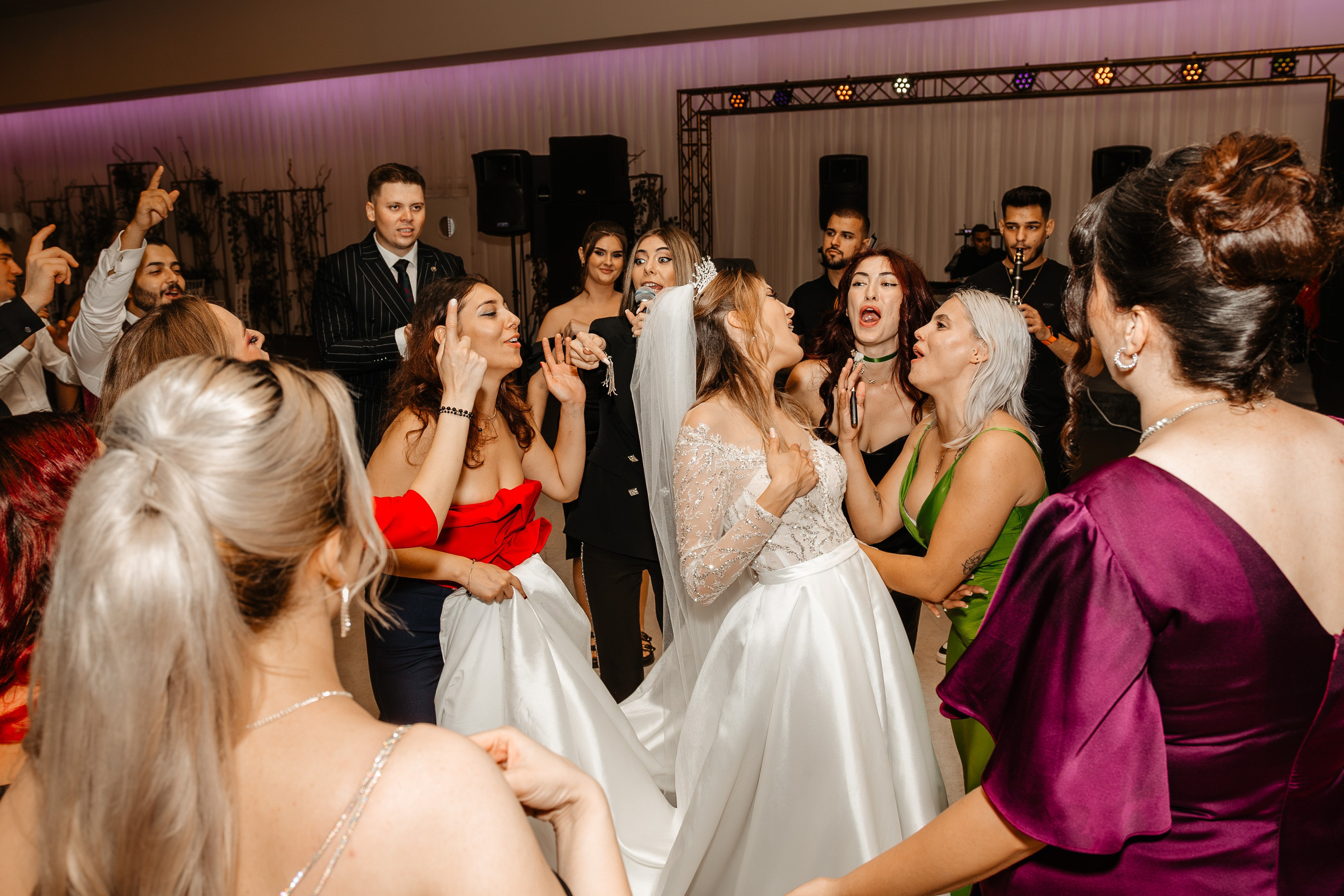 Cristina si Cristian. Ionut Brehuescu — Fotograf