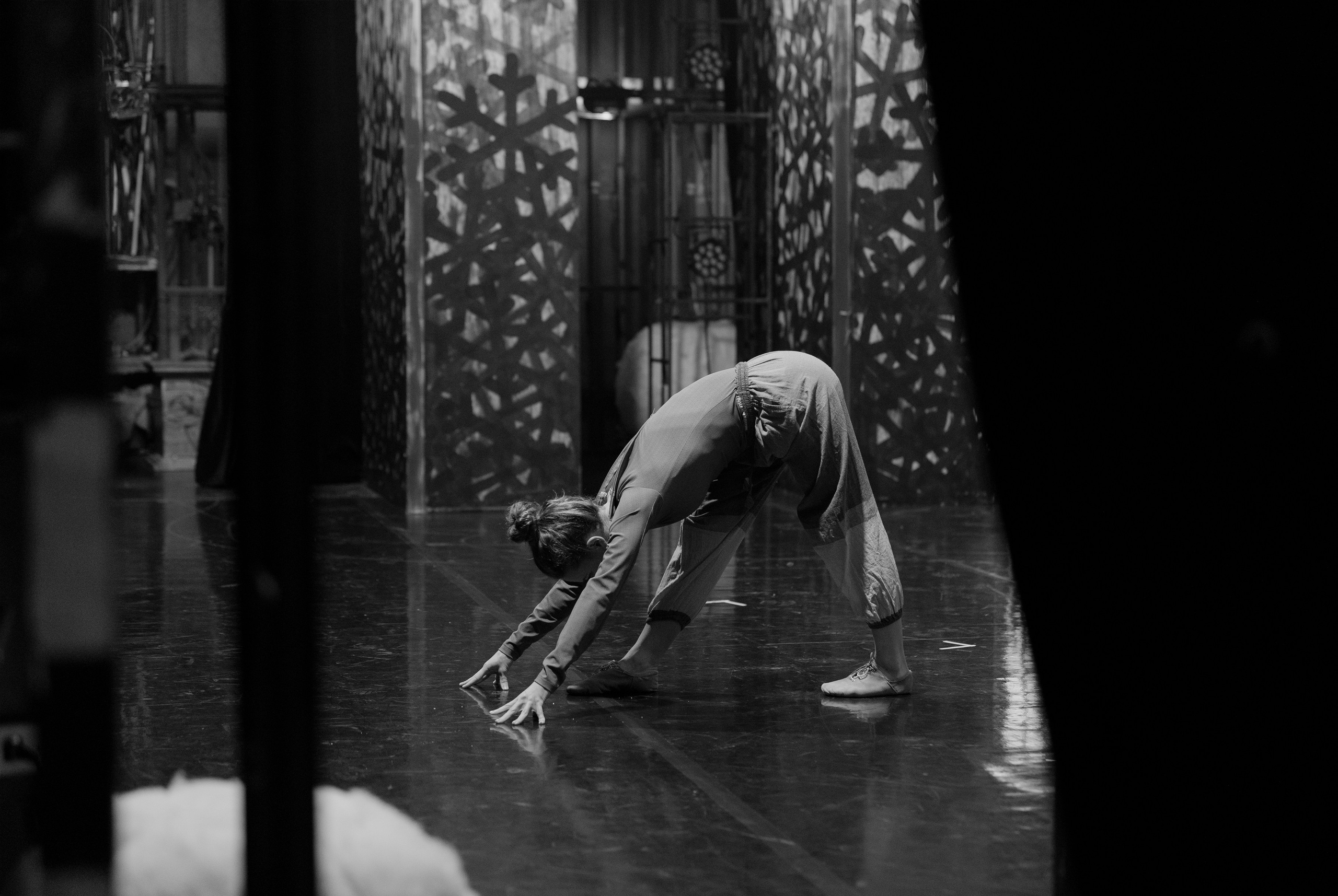 Invisible theater. Ballet and artistic photographer in Prague Francesco Sanvito