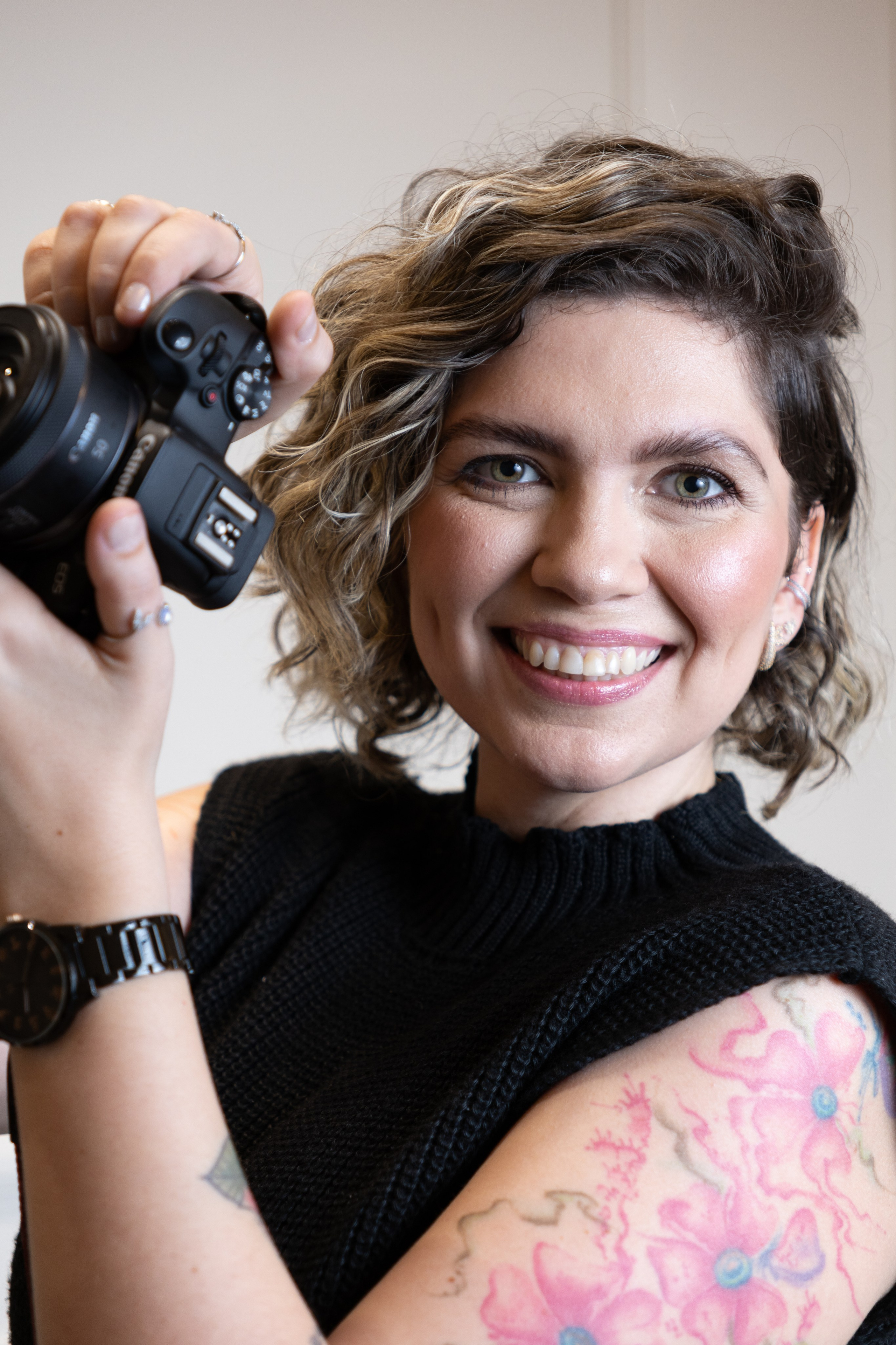Carol Nader. Fotógrafo João Ouchi