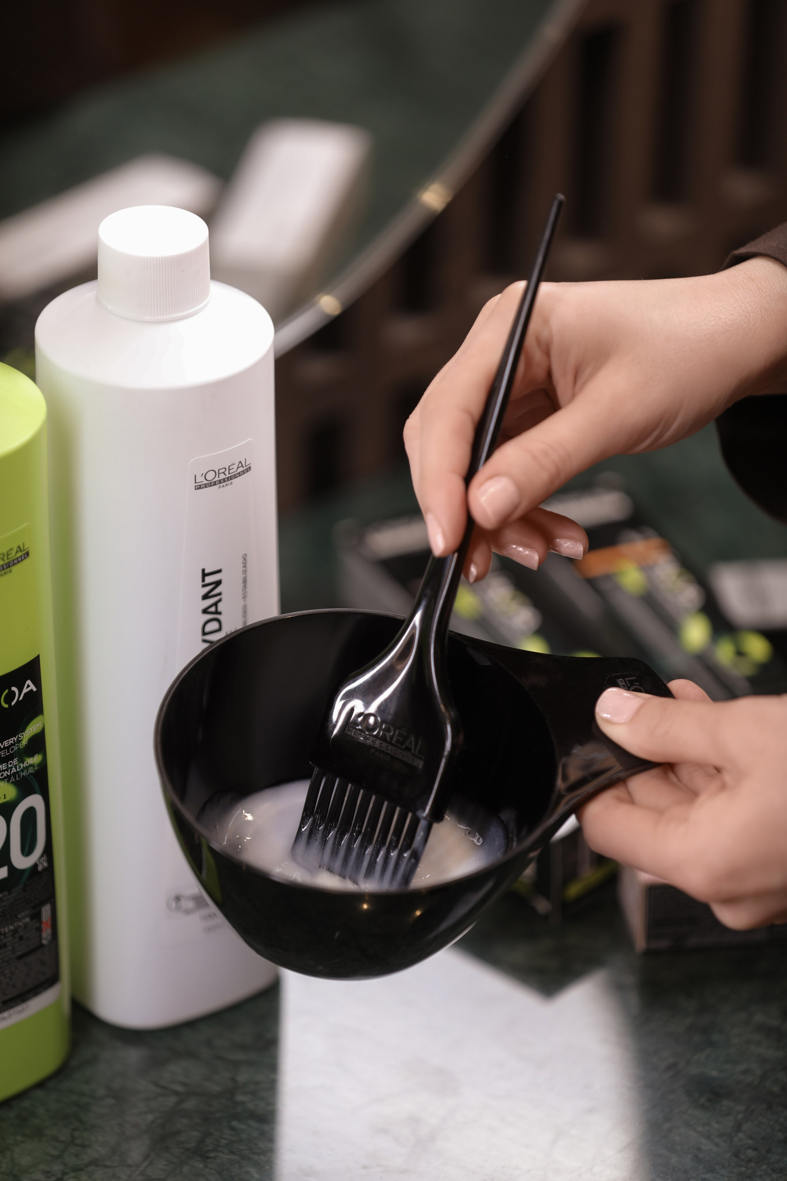 Salons. InHype Studio