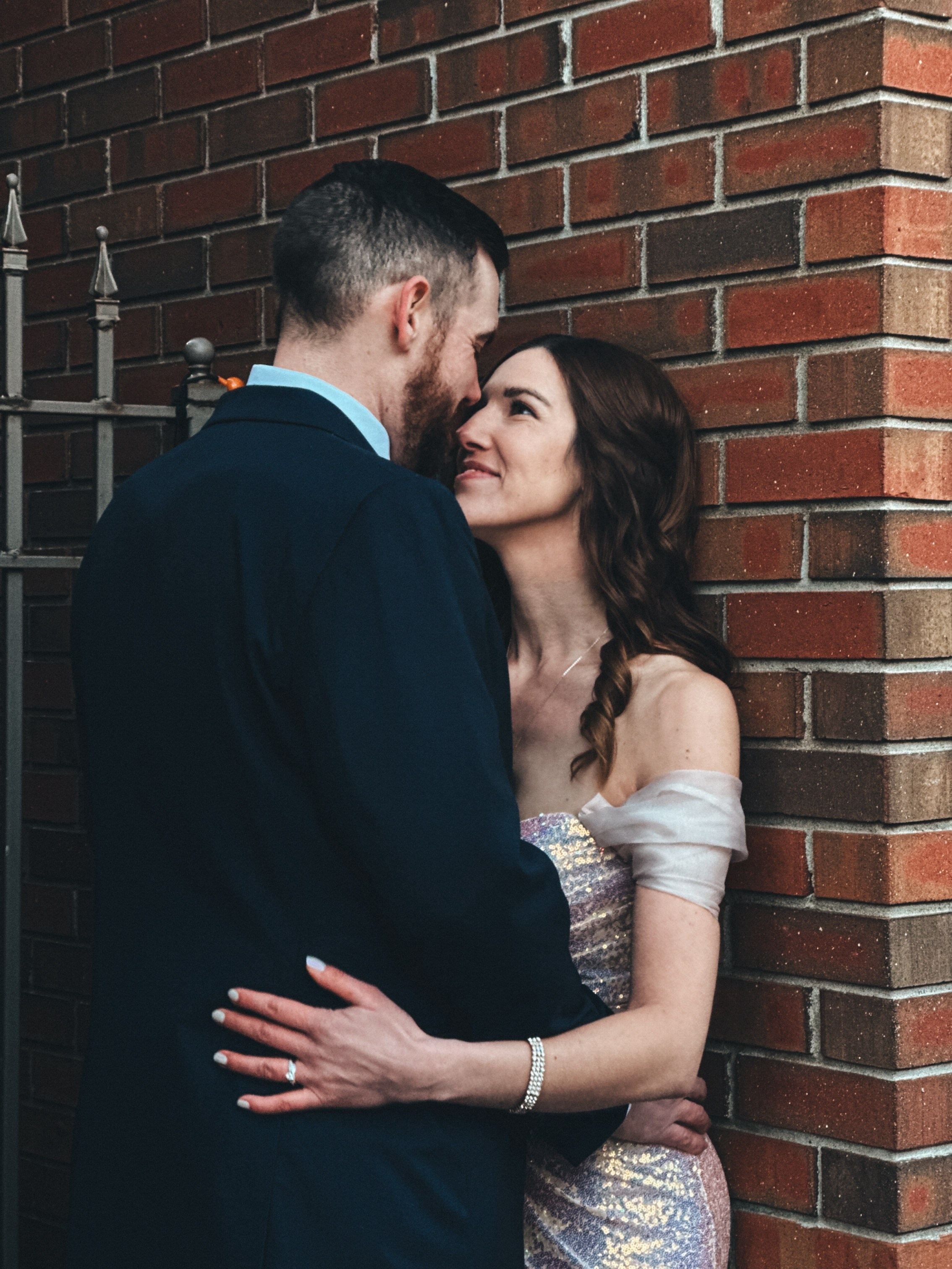 Beautiful first look wedding photography in Windsor, Ontario, followed by unforgettable wedding reception moments