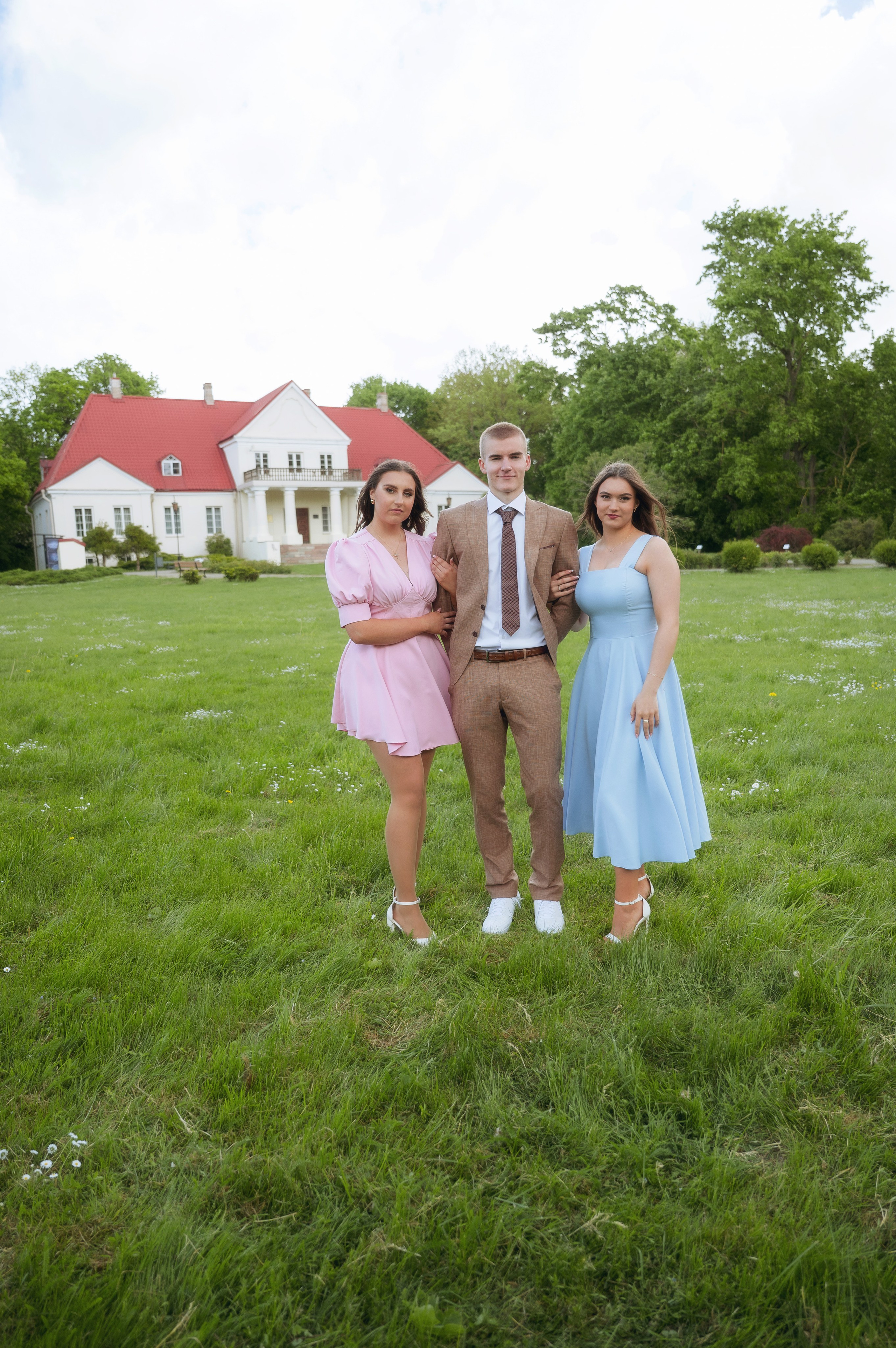 Paskutinis skambutis Joniškėlyje. Vestuvių fotografė Santa Jonuškė | Šiaulių apskritis, Panevėžio apskritis ir visa Lietuva