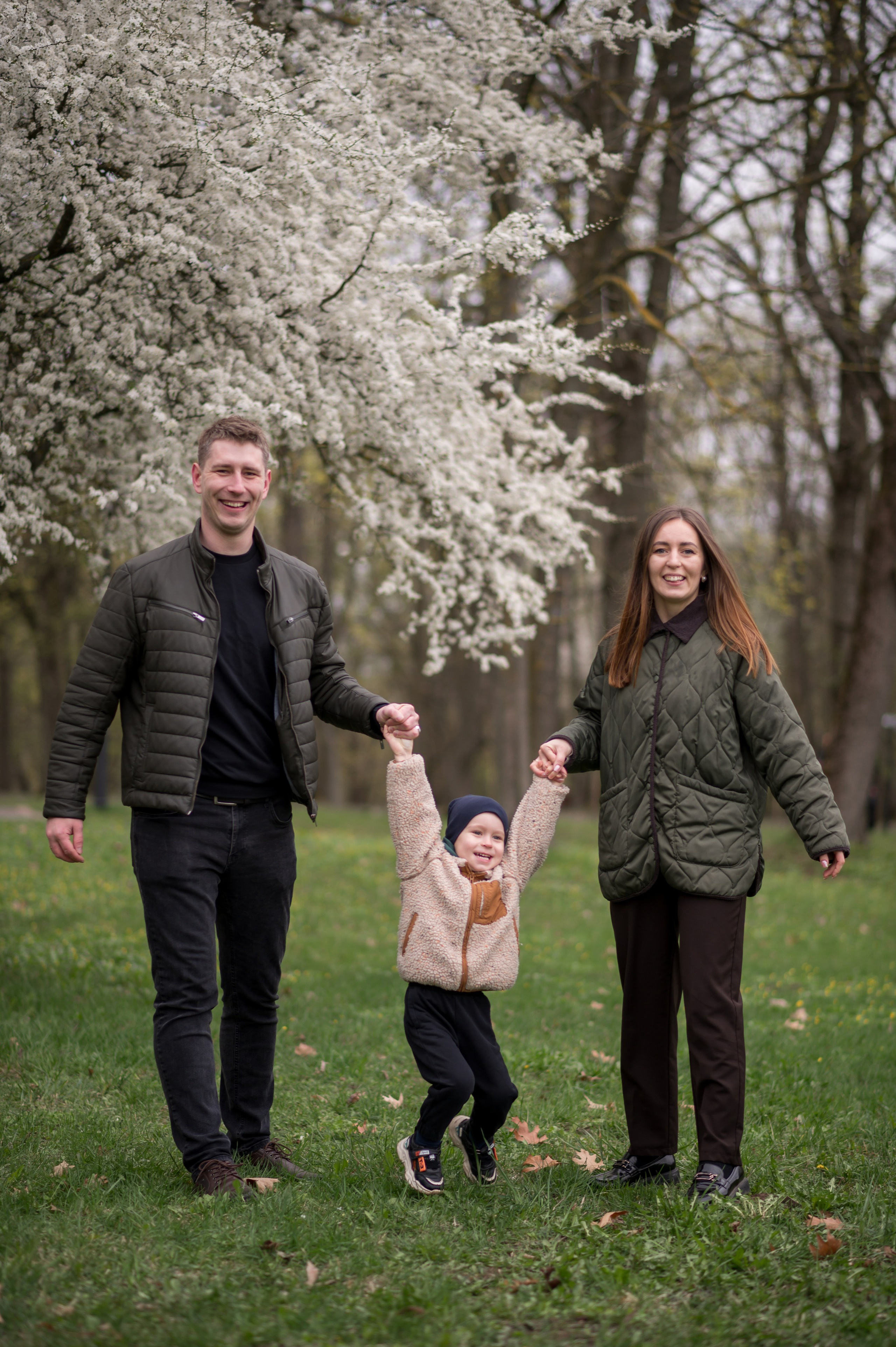 Семейная фотосессия на природе. Семейный и детский фотограф в Минске Надежда Савицкая