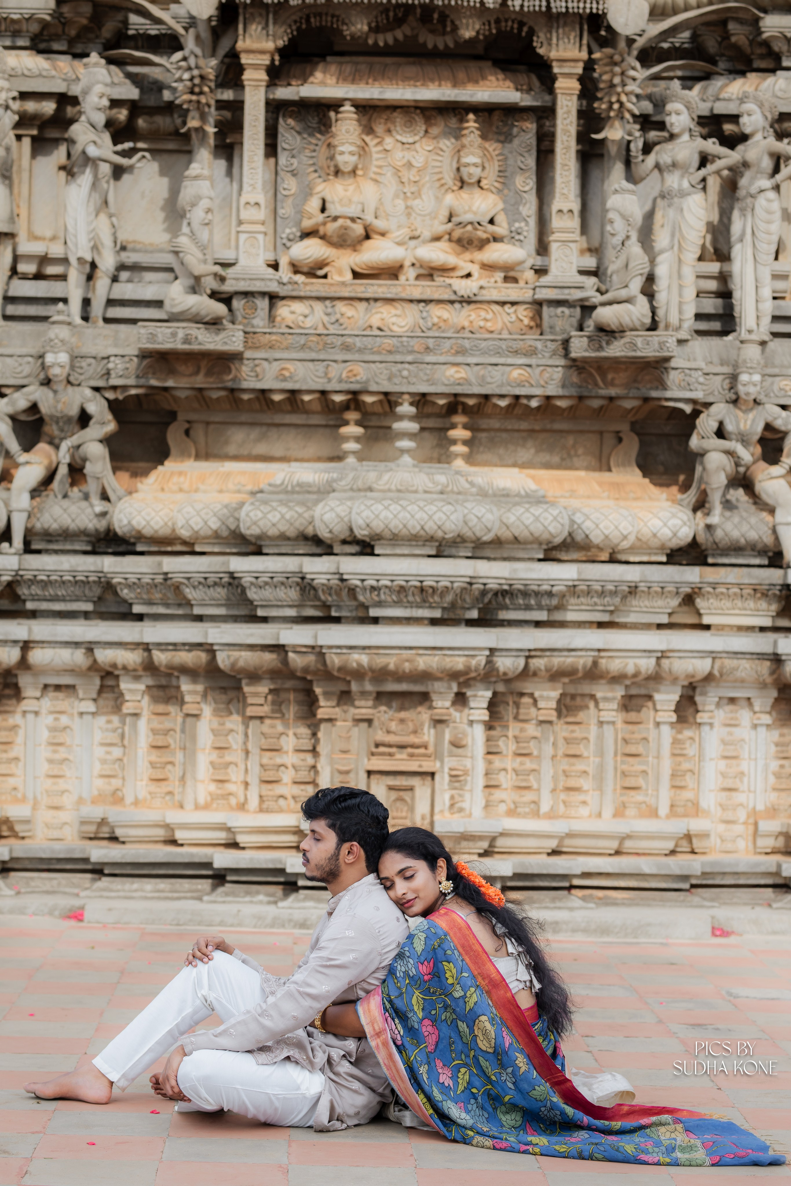 LASYA-NANDHU. PIC BY SUDHAKONE
