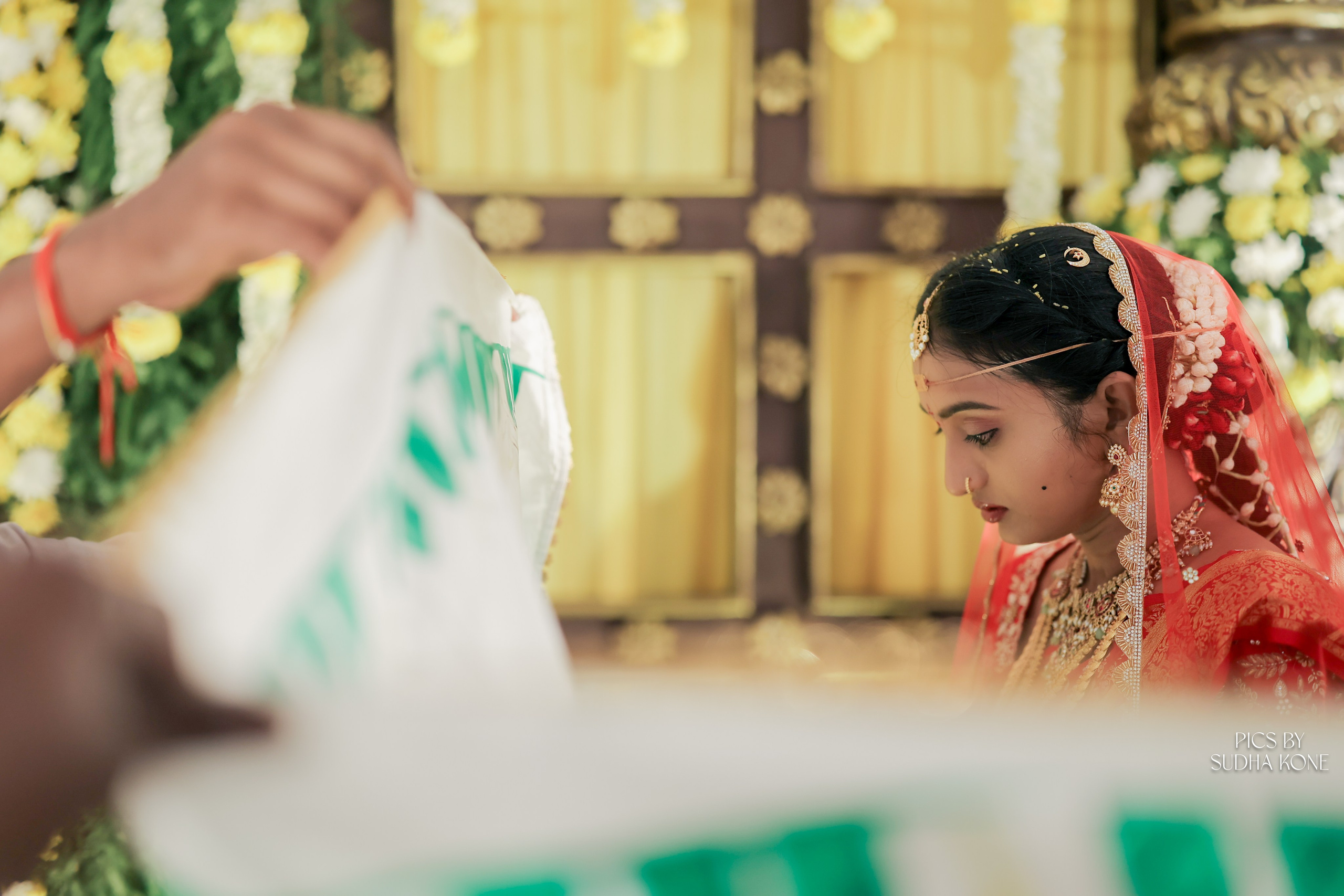 PRAVALIKA-VINEETH. PIC BY SUDHAKONE