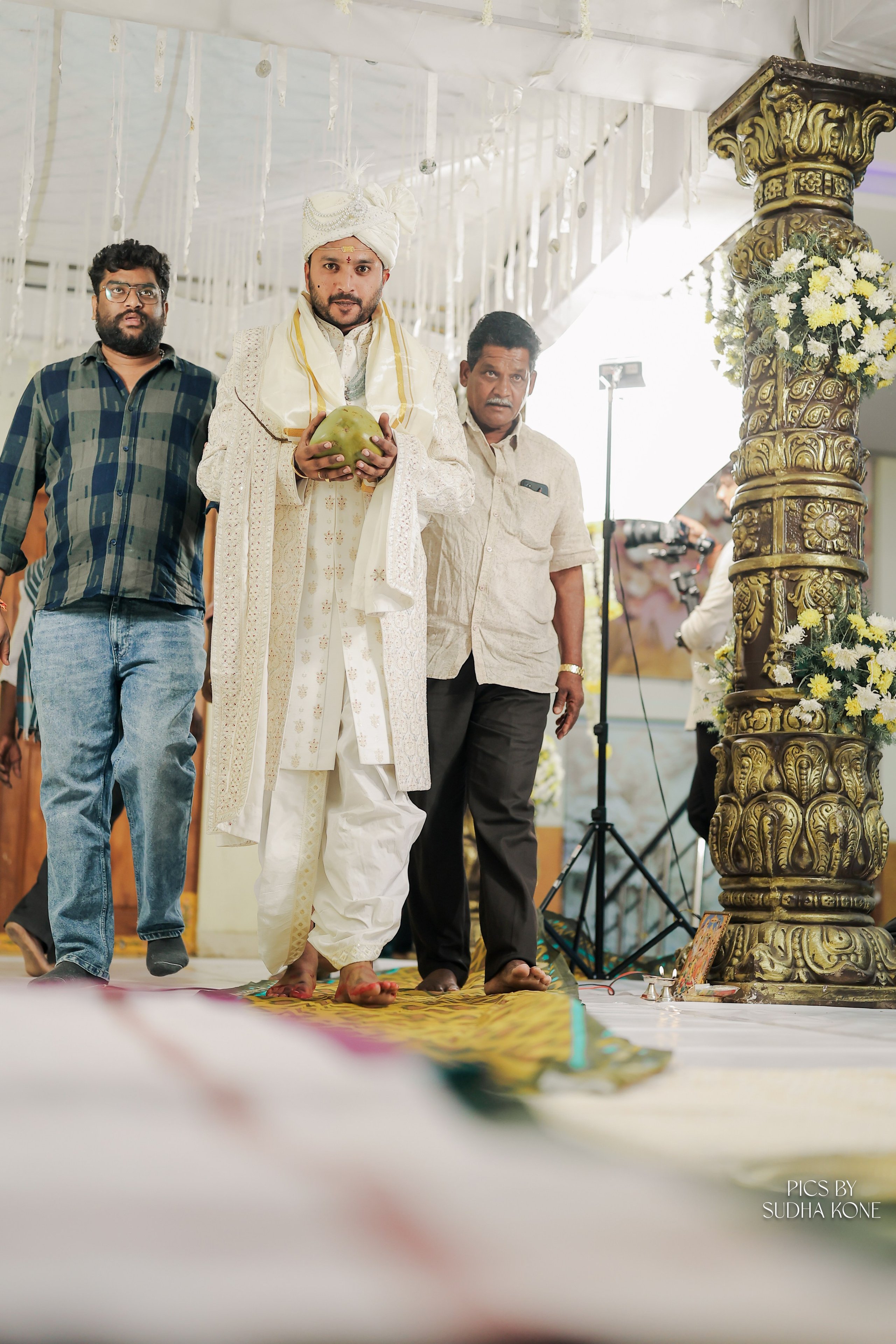 PRAVALIKA-VINEETH. PIC BY SUDHAKONE