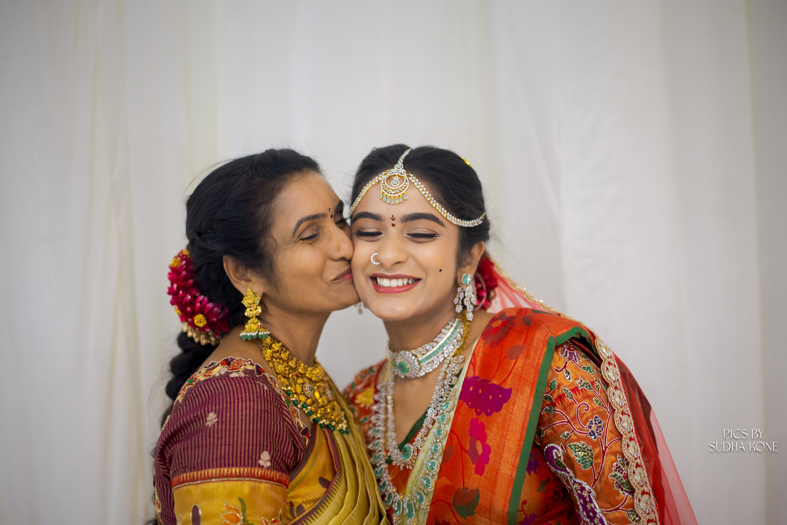 LASYA — NANDU WEDDING PICS. PIC BY SUDHAKONE