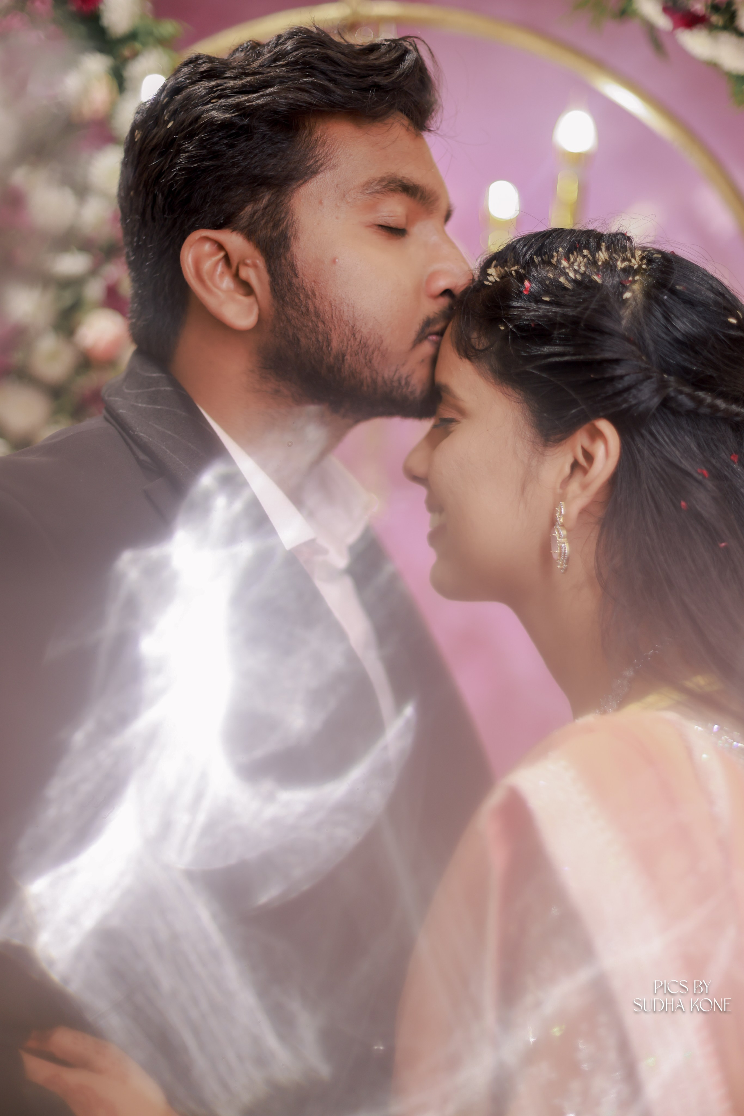 ARAVIND & ANANYA RECEPTION. PIC BY SUDHAKONE