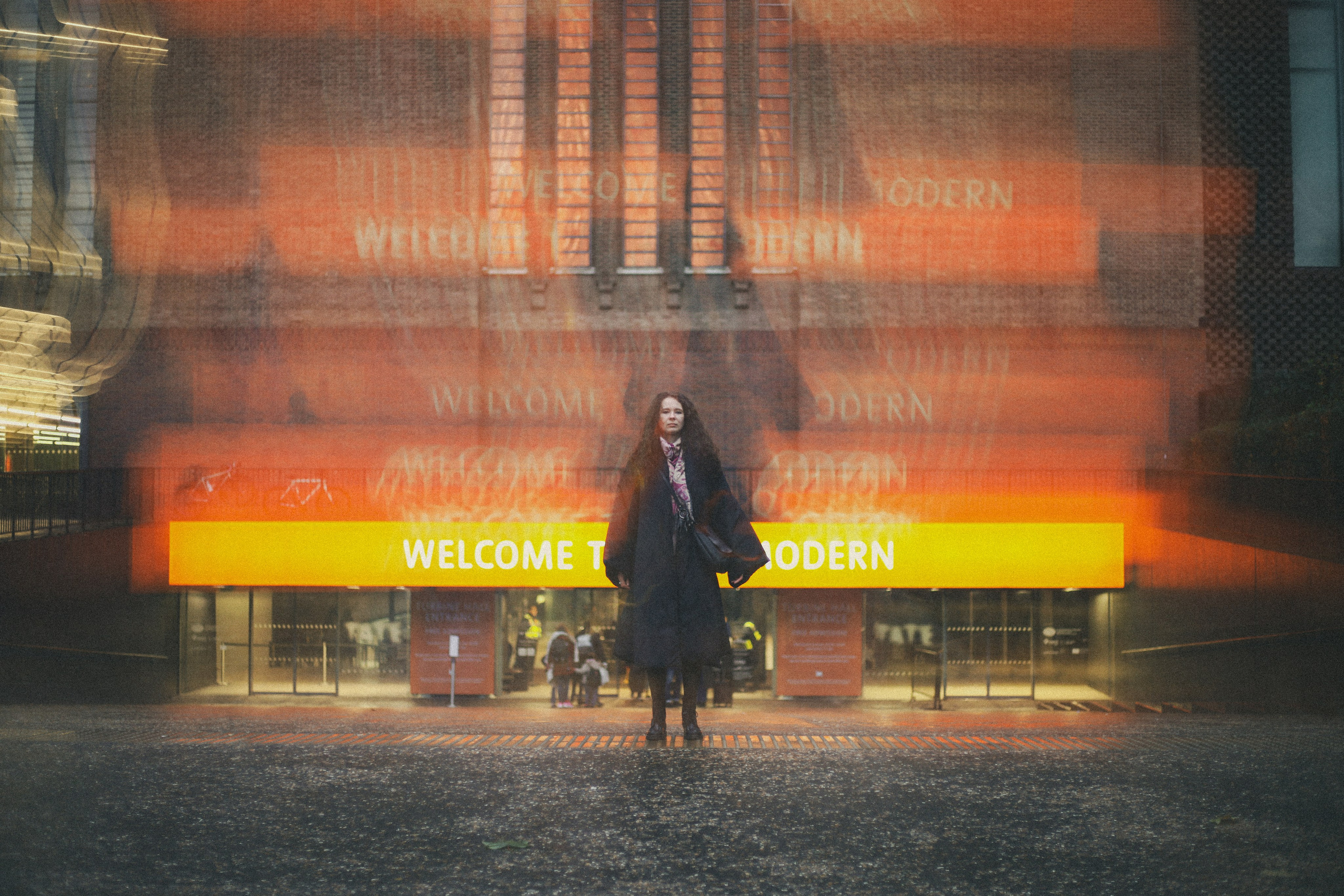 Liza Tate Modern. Victoria Dini. Art photography in London / Folkestone, UK