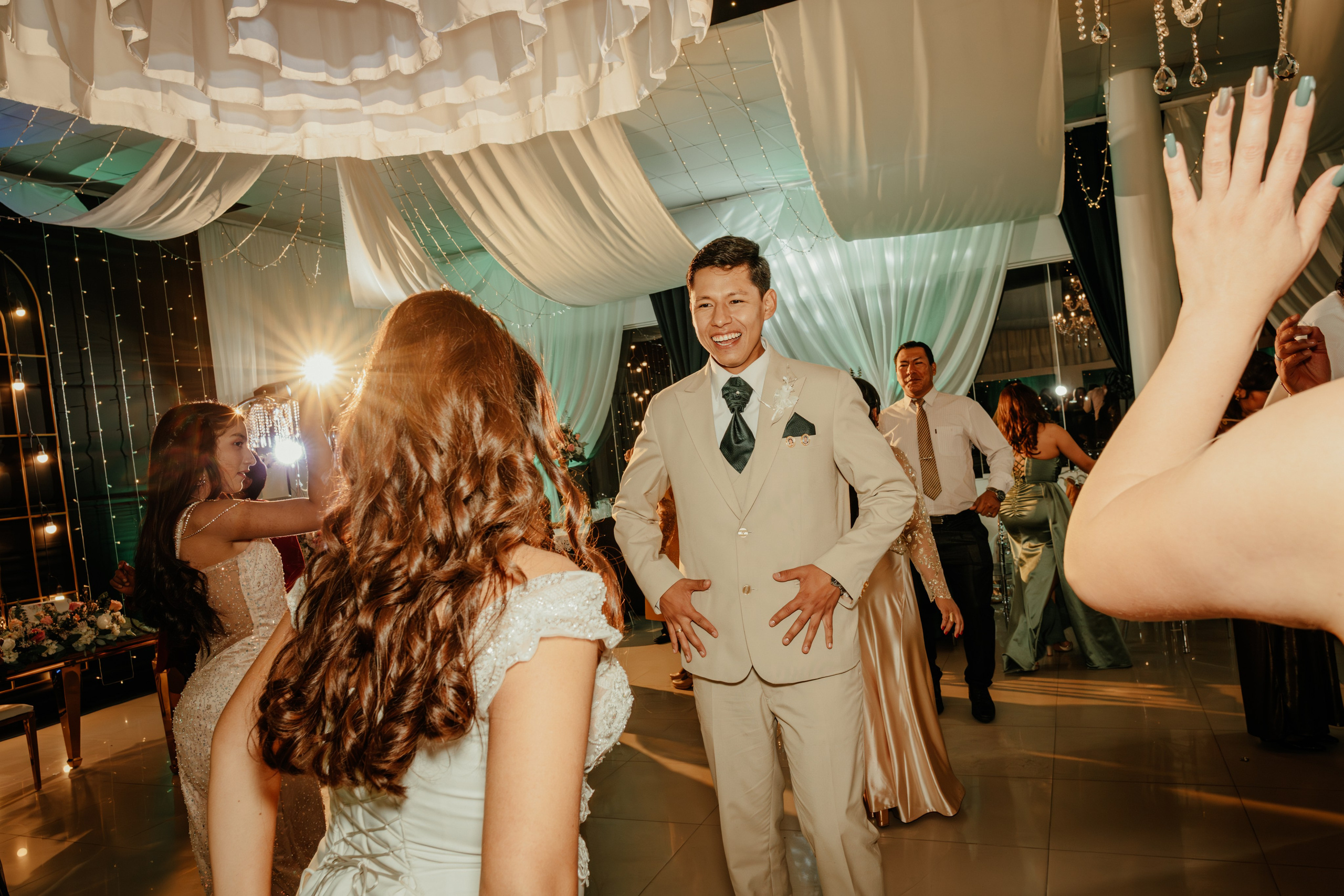 ANGIE + MANUEL BODA RELIGIOSA. Studio KVTA | Fotografía y Video de Bodas en Arequipa