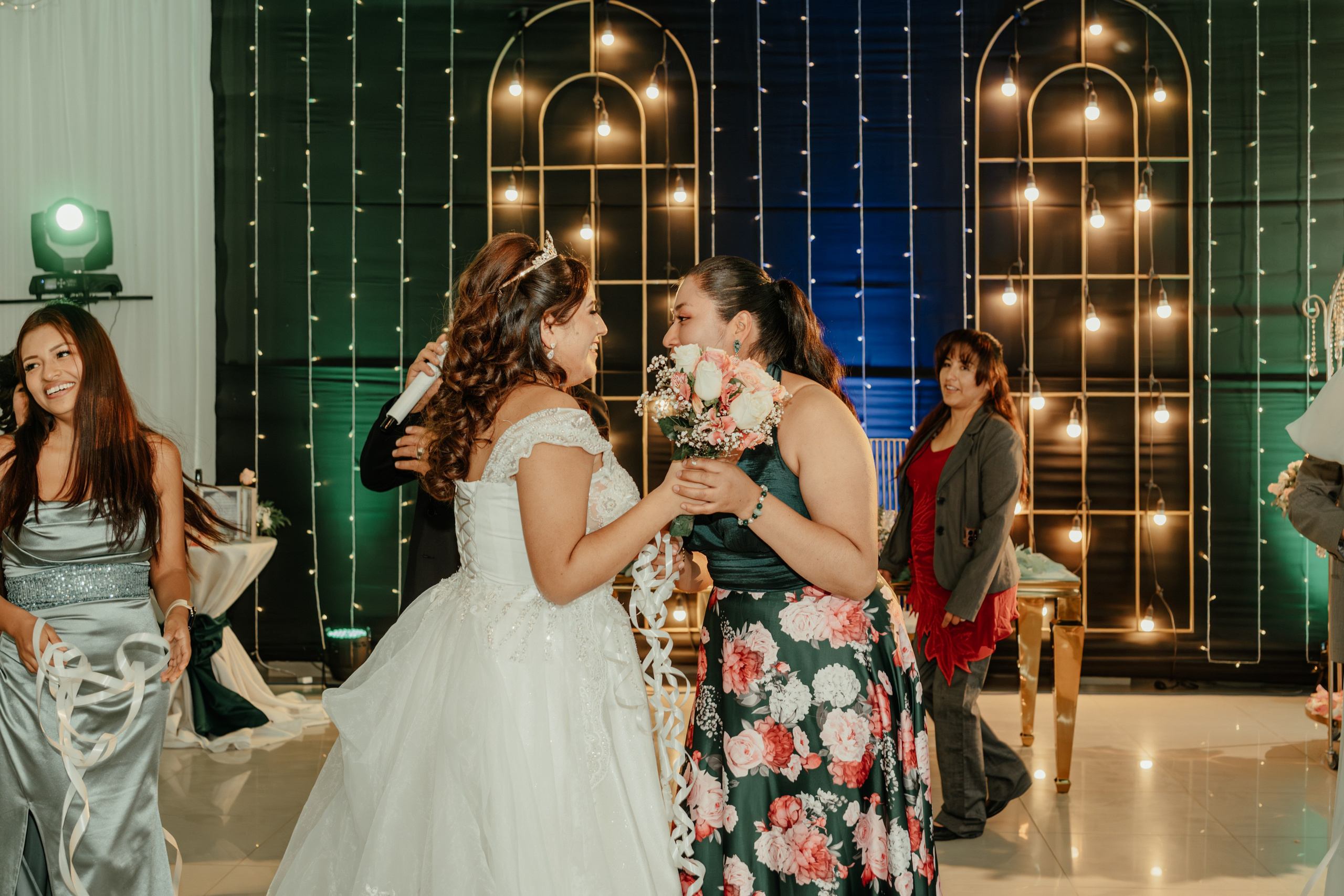 ANGIE + MANUEL BODA RELIGIOSA. Studio KVTA | Fotografía y Video de Bodas en Arequipa