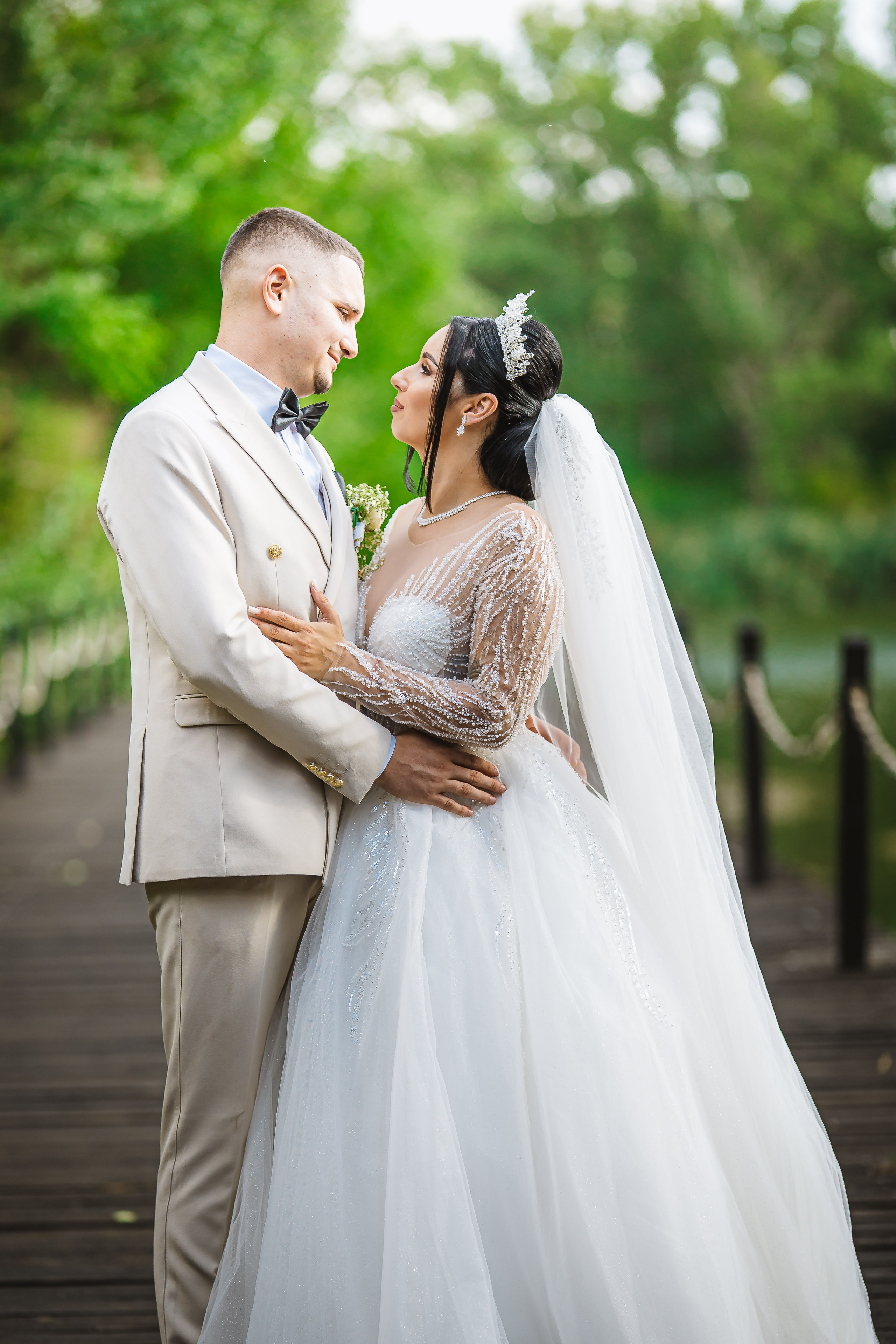 Bella & Adi. Foto Studio — Fotograf de evenimente, nunti, botezuri, portrete