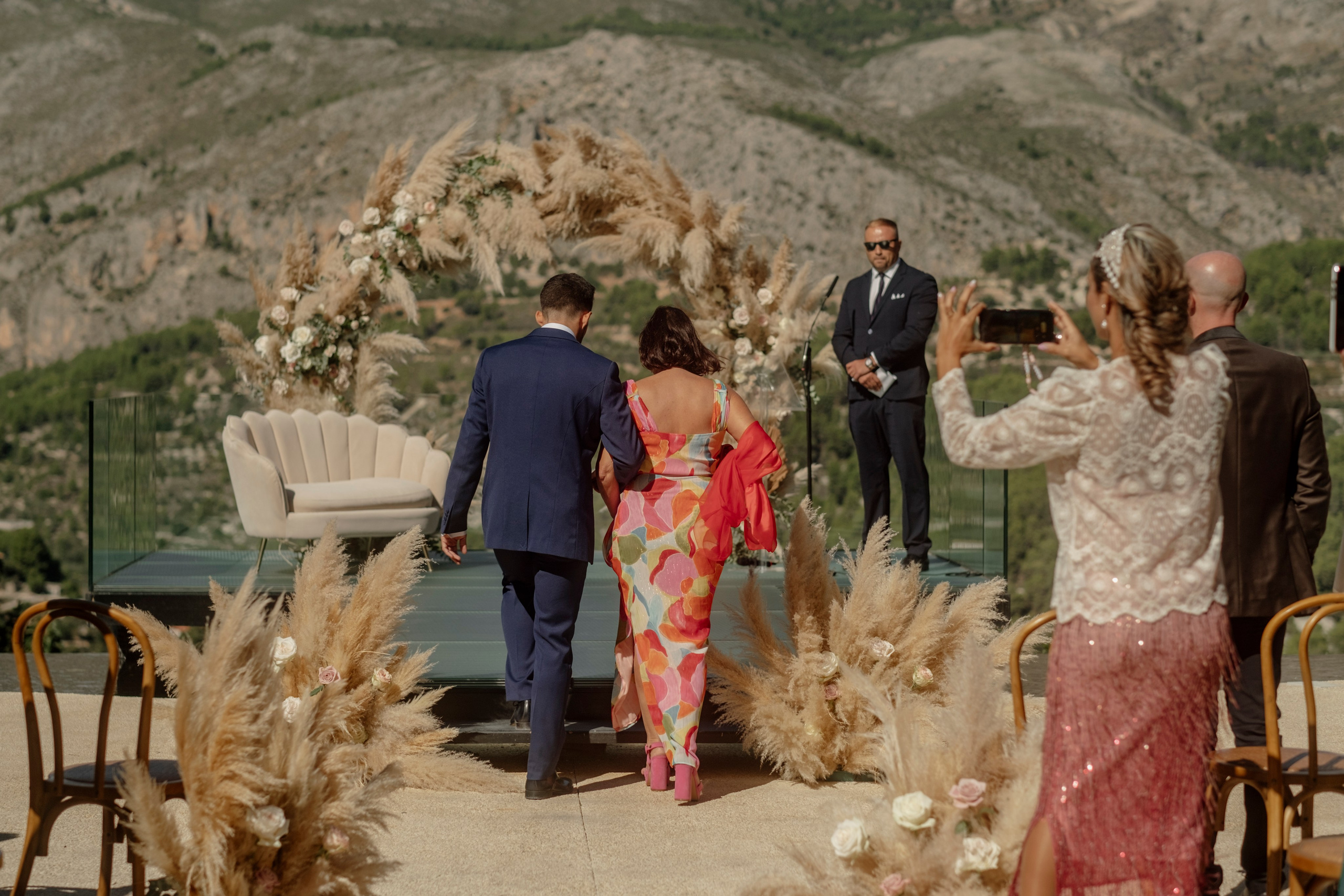 Dasha & Ister. Vivood Landscape. Paola fotógrafo / videografo de bodas en Barcelona