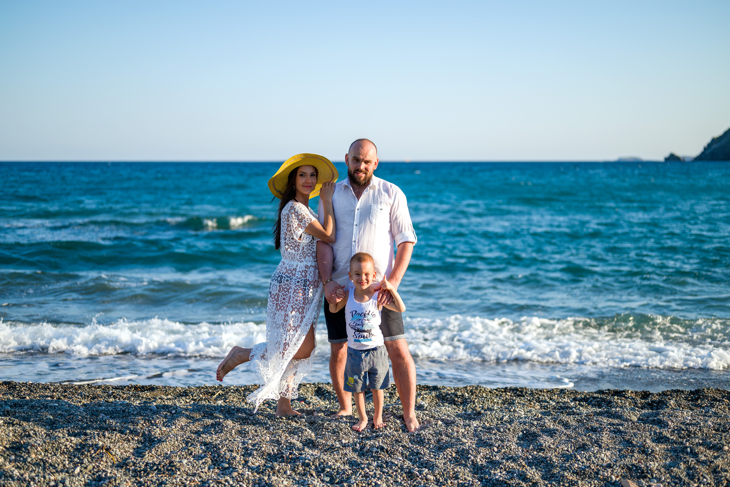 Семейная фотосессия на пляже Кемер, Анталия. Фотограф в Анталии, Кемере, Турции
