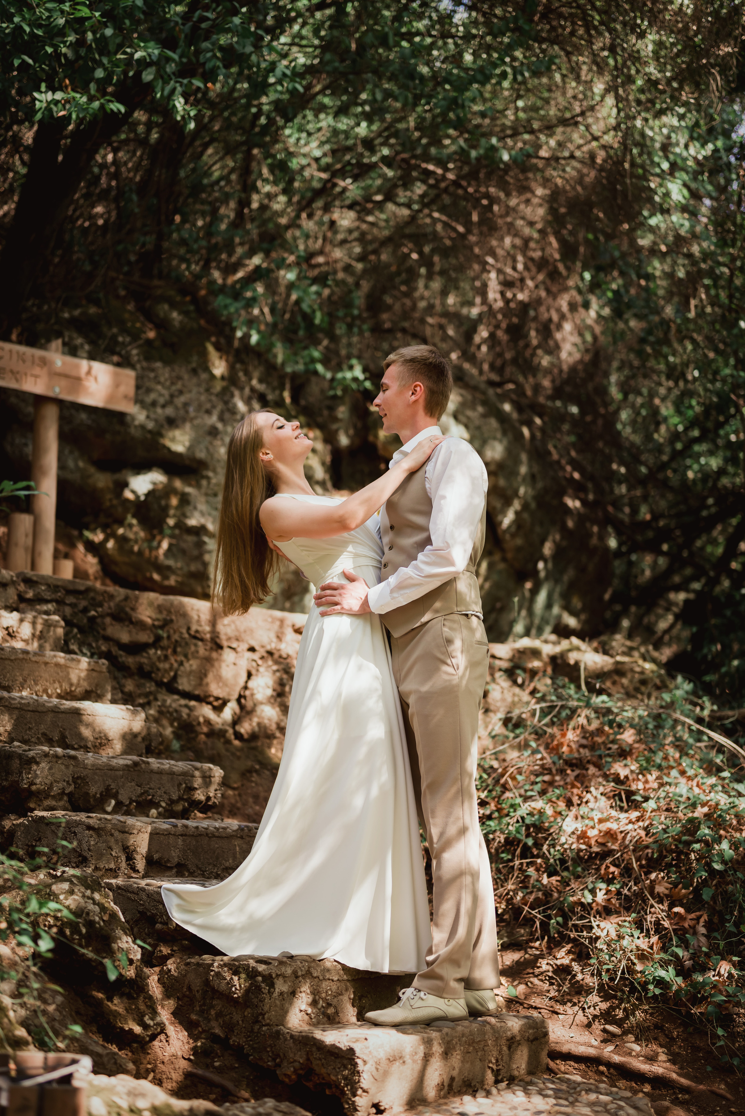 Свадебная фотосессия на водопадах Куршунлу, Анталия. Фотограф в Анталии, Кемере, Турции