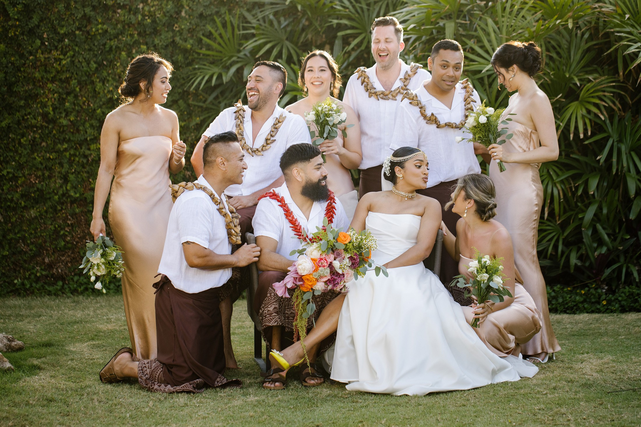 Big funny wedding with guests in paradise Bali island. Get.it.feel — Aesthetic Photography and Videography