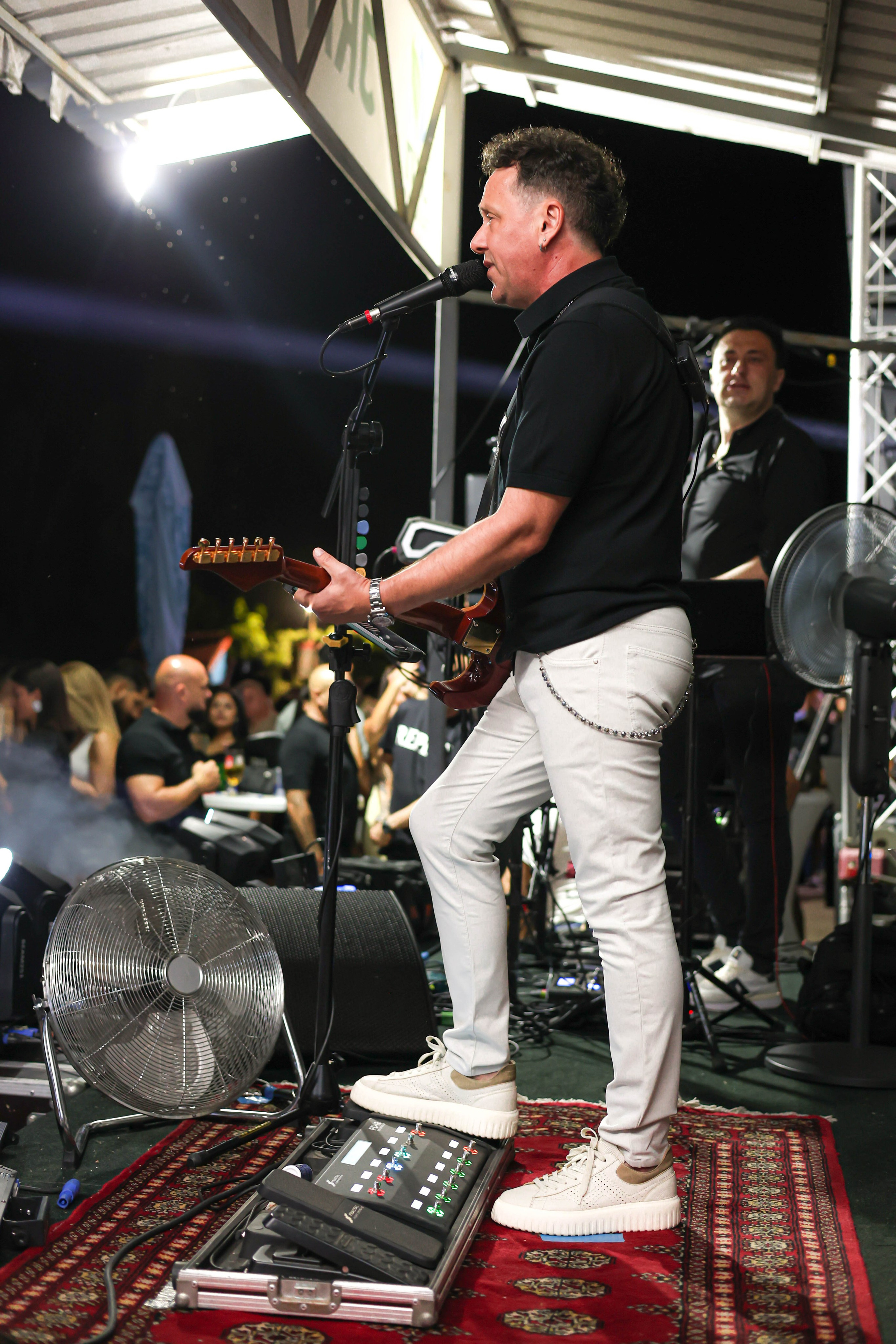 Koncert Dženana Lončarevića. Foto Simic Jagodina