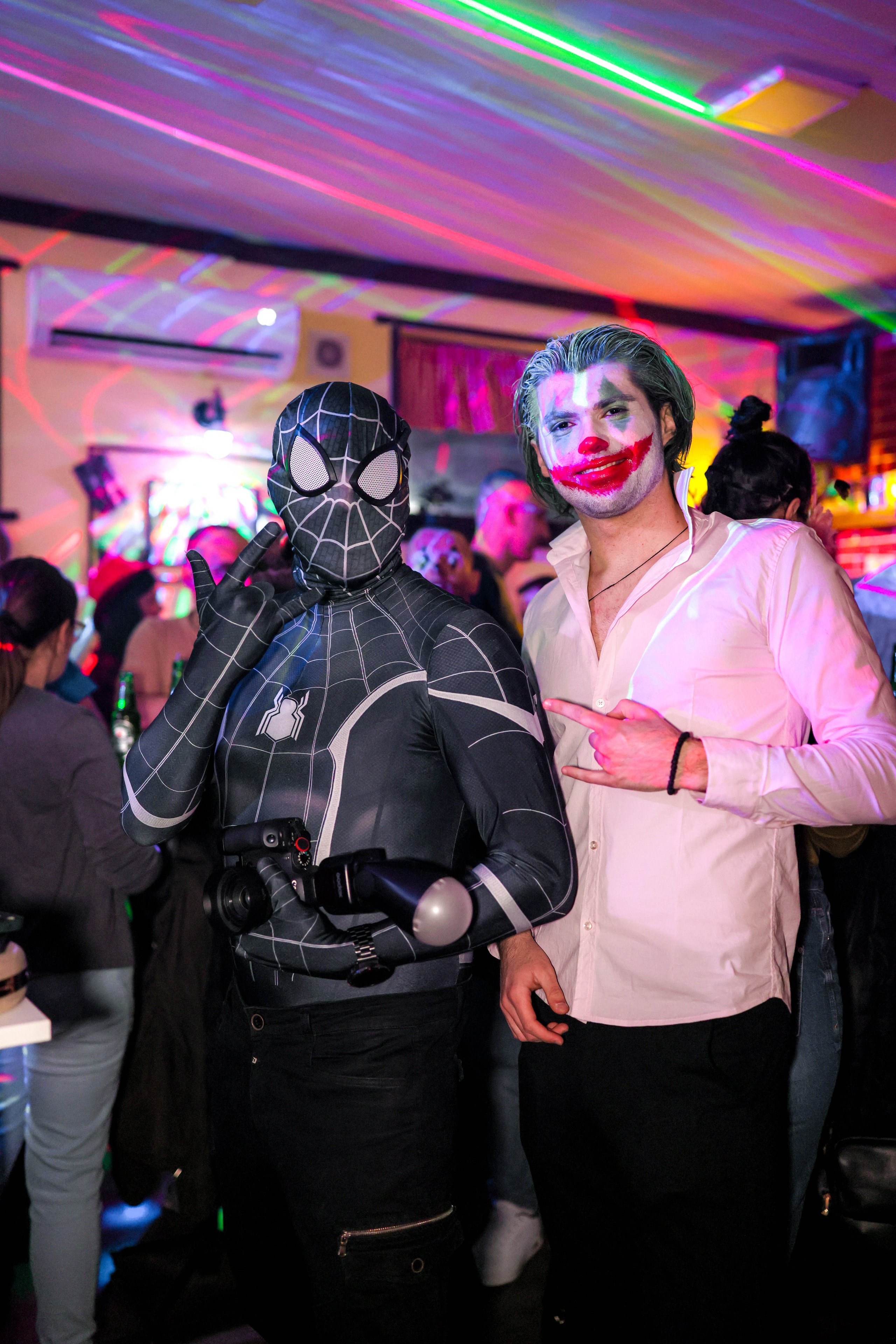 Maskenbal — Kafana Gradska Biblioteka Jagodina. Foto Simic Jagodina