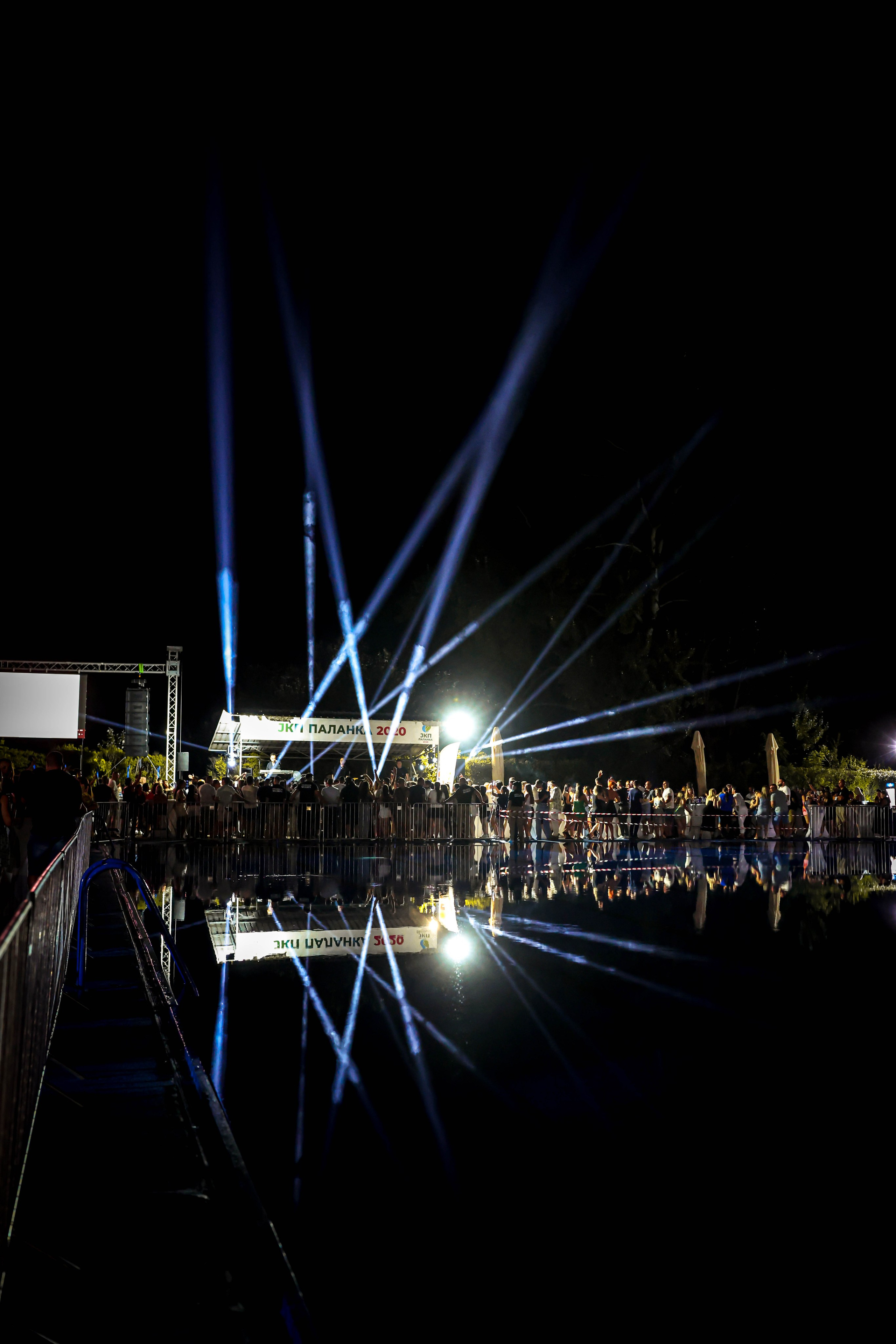 Koncert Dženana Lončarevića. Foto Simic Jagodina