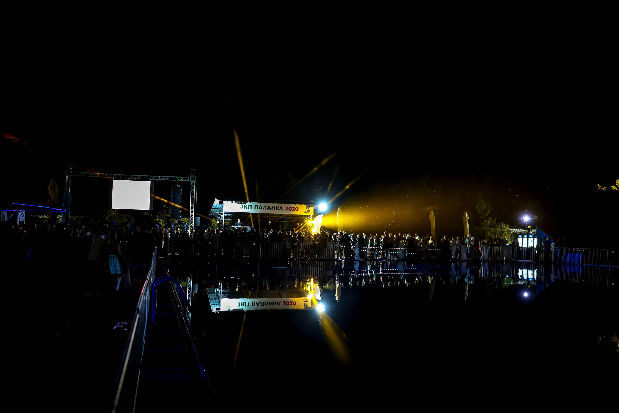 Koncert Dženana Lončarevića. Foto Simic Jagodina