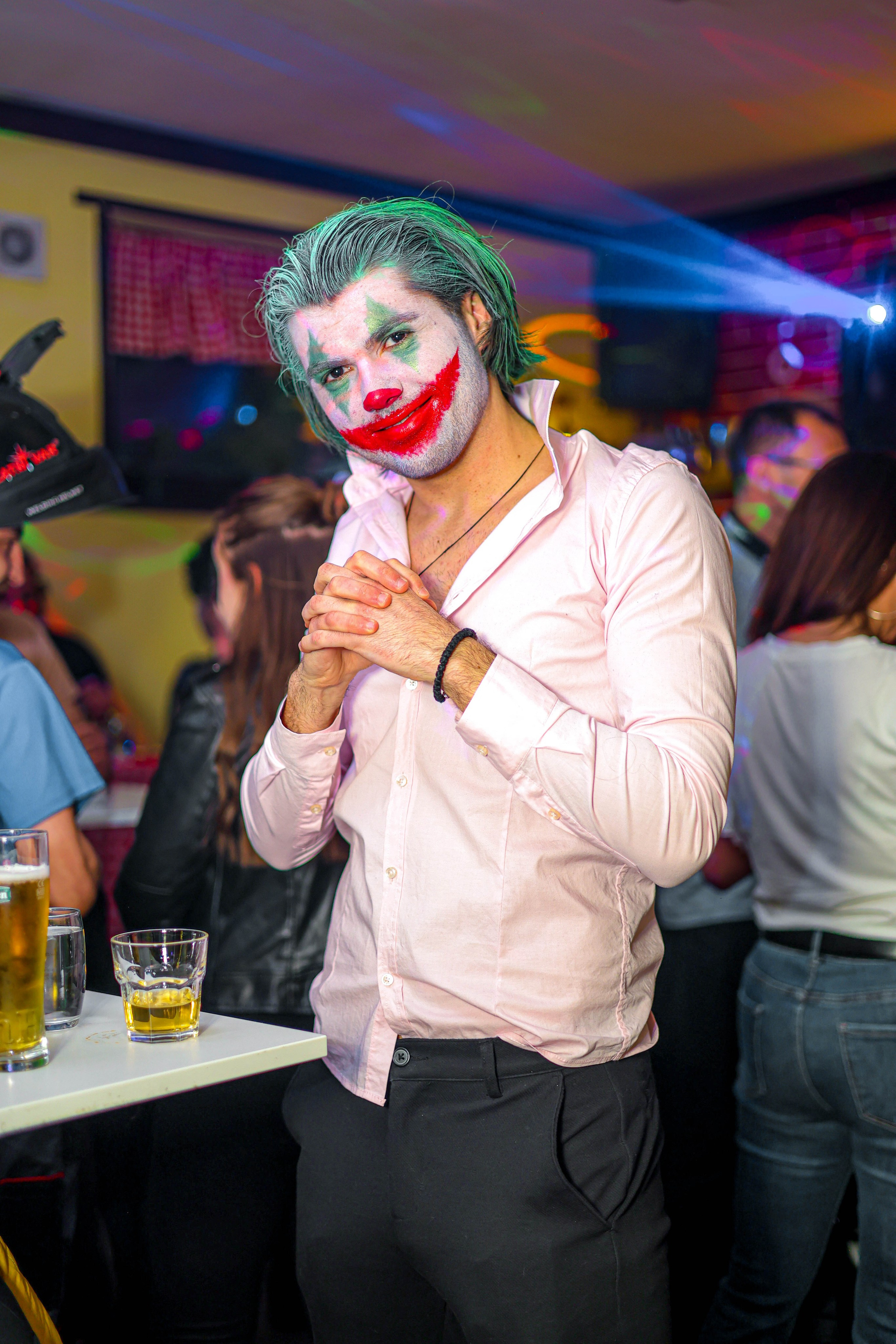 Maskenbal — Kafana Gradska Biblioteka Jagodina. Foto Simic Jagodina