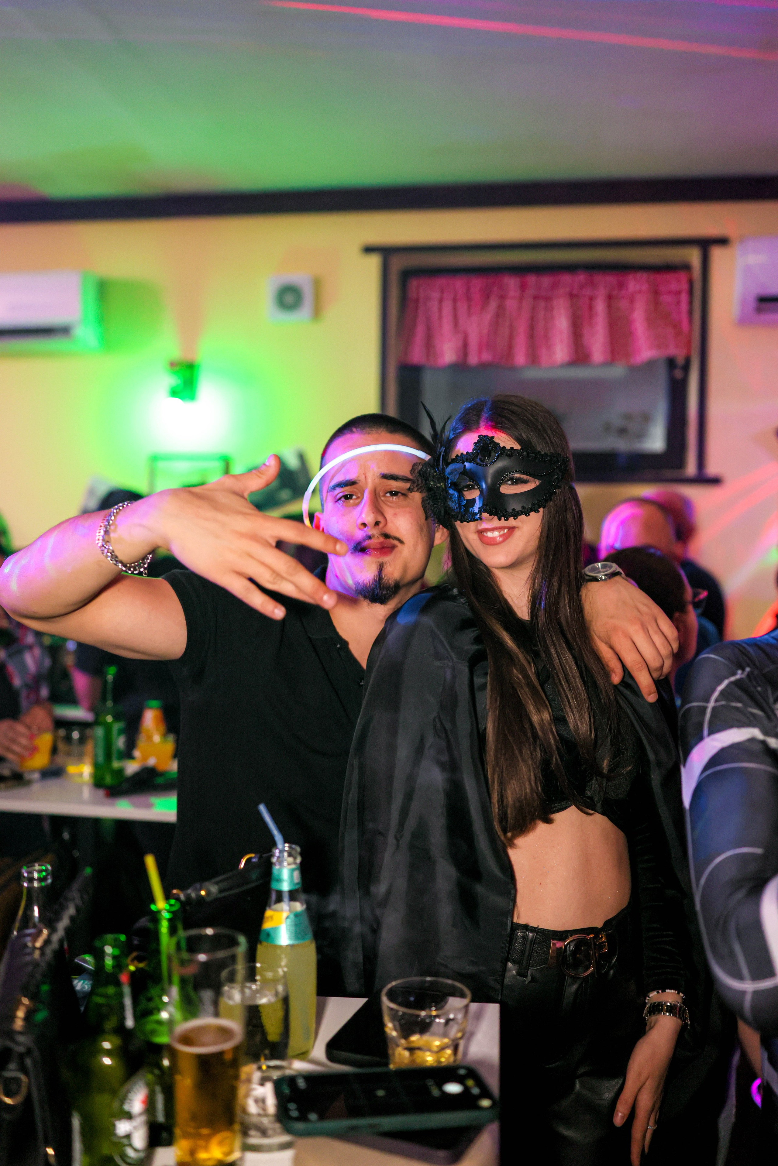 Maskenbal — Kafana Gradska Biblioteka Jagodina. Foto Simic Jagodina