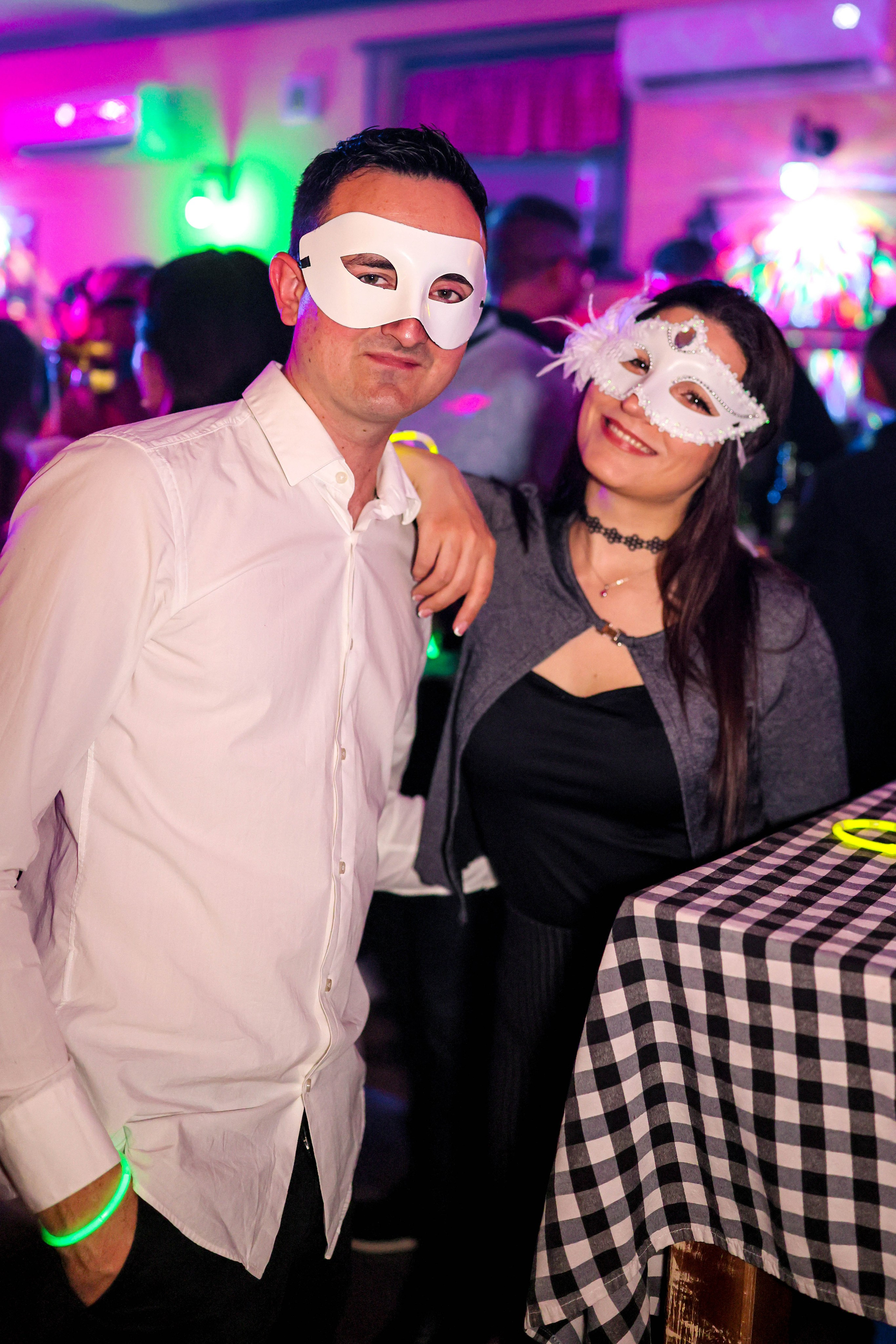 Maskenbal — Kafana Gradska Biblioteka Jagodina. Foto Simic Jagodina