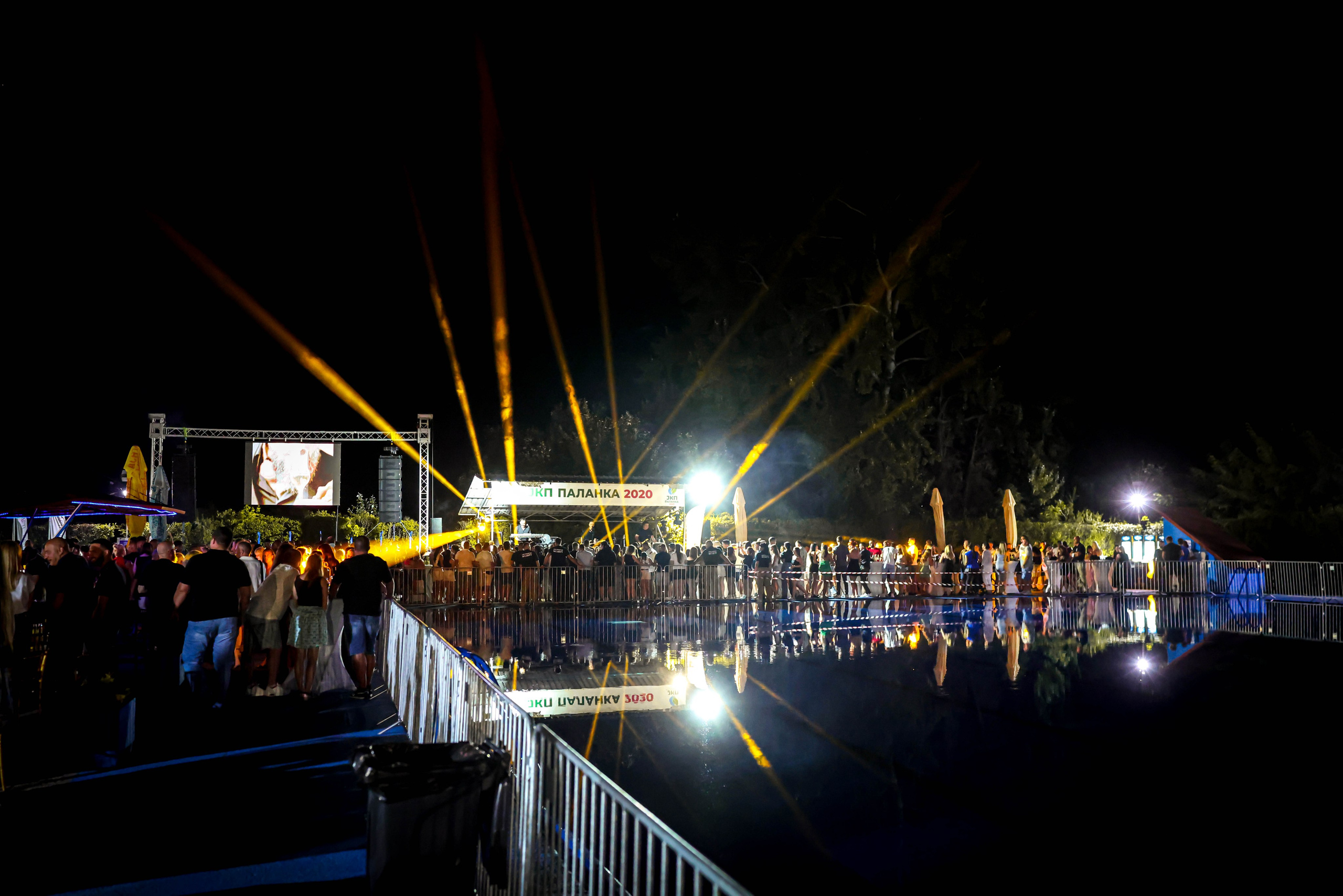 Koncert Dženana Lončarevića. Foto Simic Jagodina