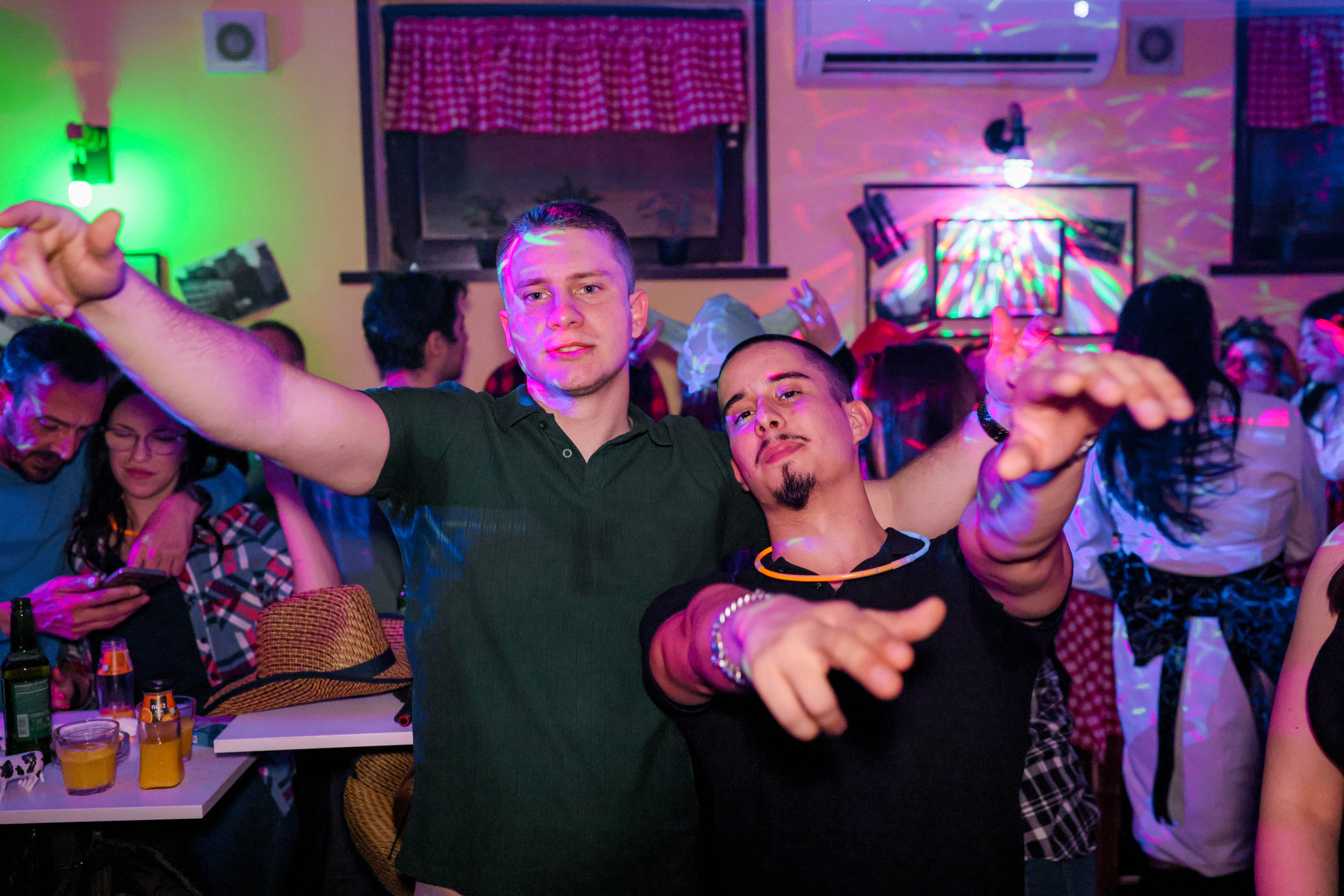 Maskenbal — Kafana Gradska Biblioteka Jagodina. Foto Simic Jagodina
