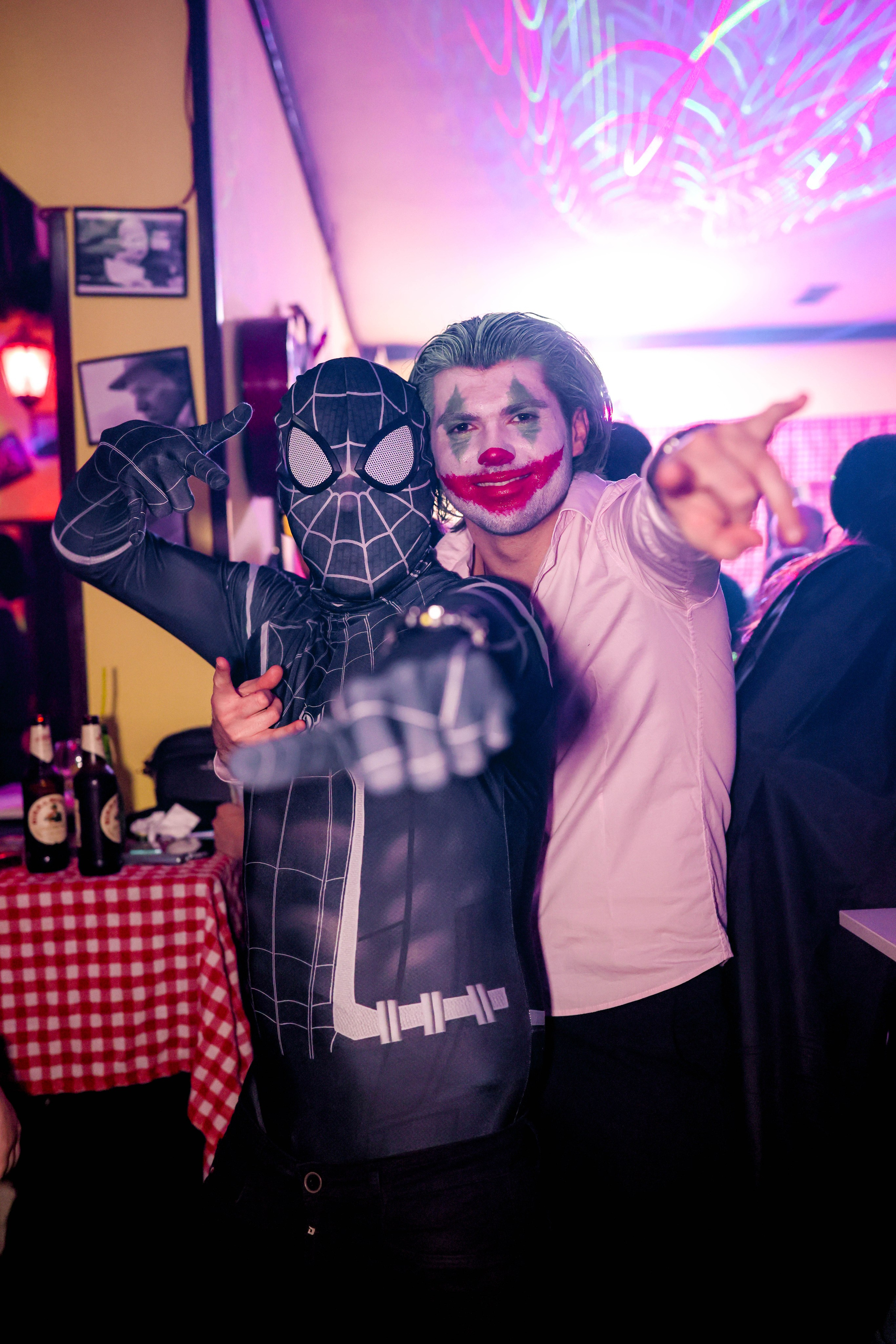 Maskenbal — Kafana Gradska Biblioteka Jagodina. Foto Simic Jagodina